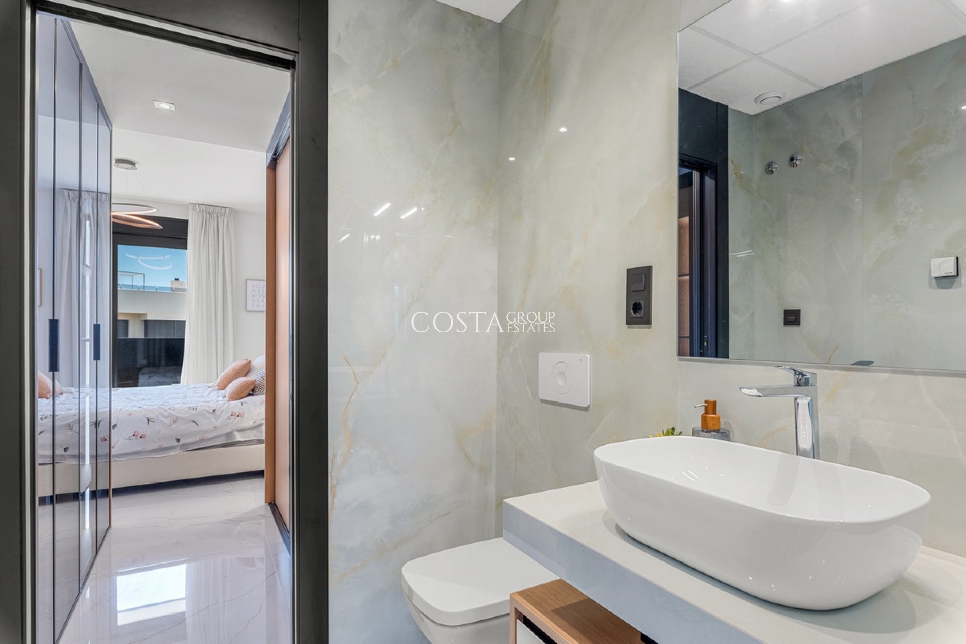 Odsprzedaż - Apartments -
Orihuela Costa