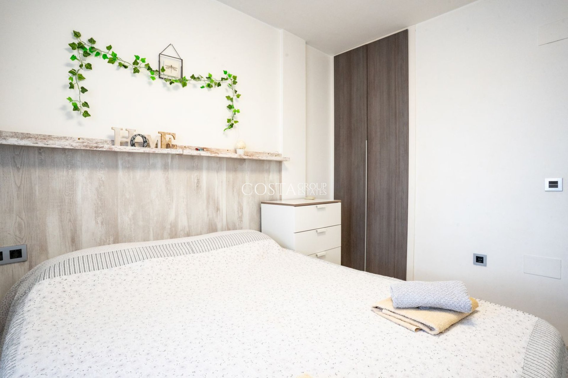 Odsprzedaż - Apartments -
Orihuela - La Zenia