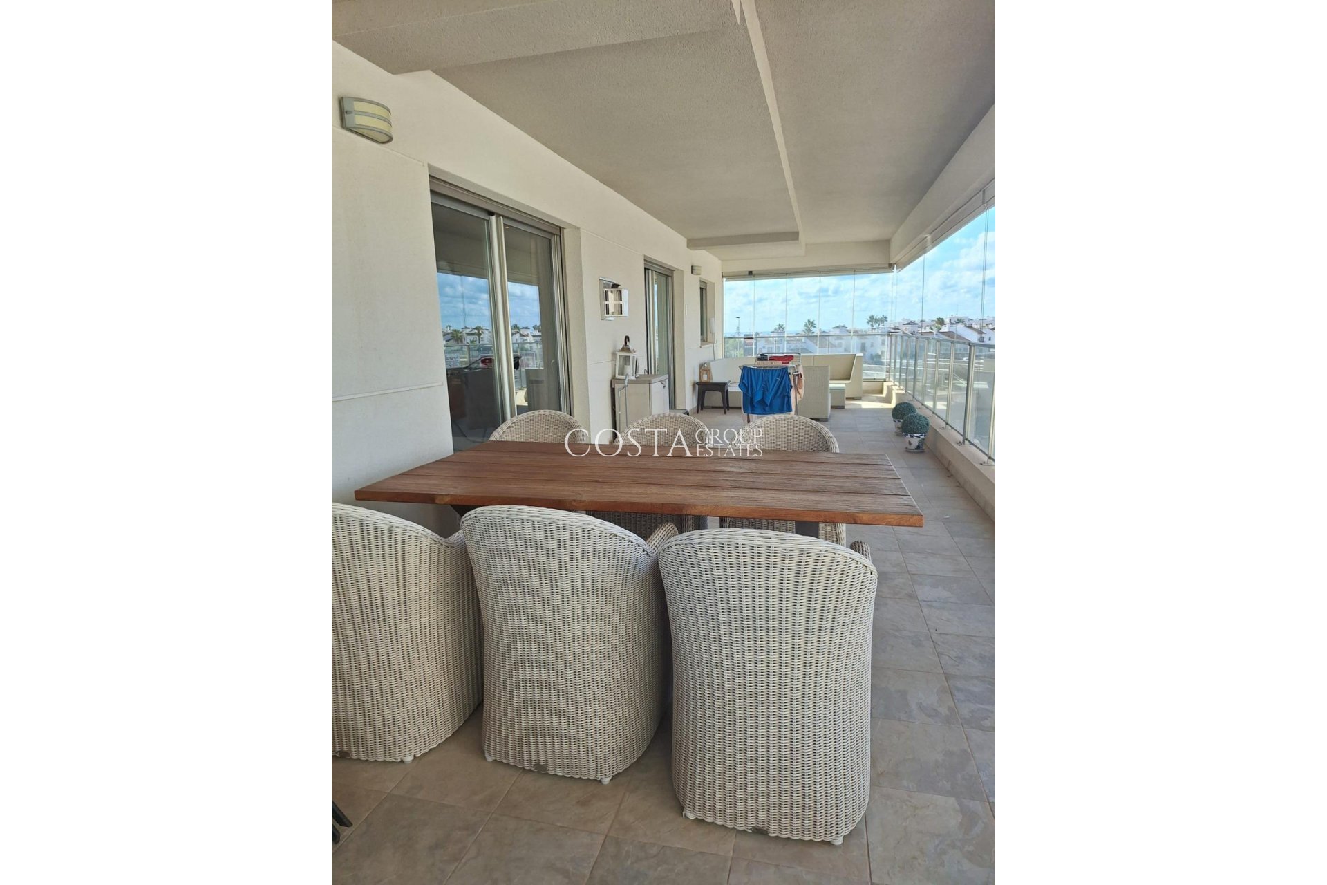 Odsprzedaż - Apartments -
Orihuela - Orihuela Costa