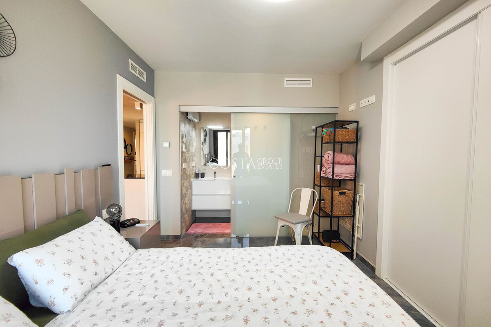 Odsprzedaż - Apartments -
Orihuela - Orihuela Costa