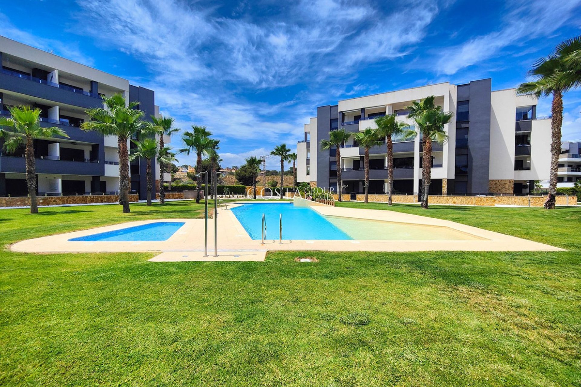 Odsprzedaż - Apartments -
Orihuela - Orihuela Costa
