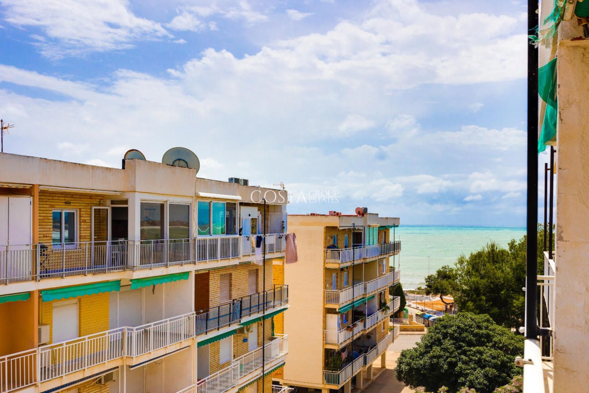 Odsprzedaż - Apartments -
Orihuela - Orihuela Costa