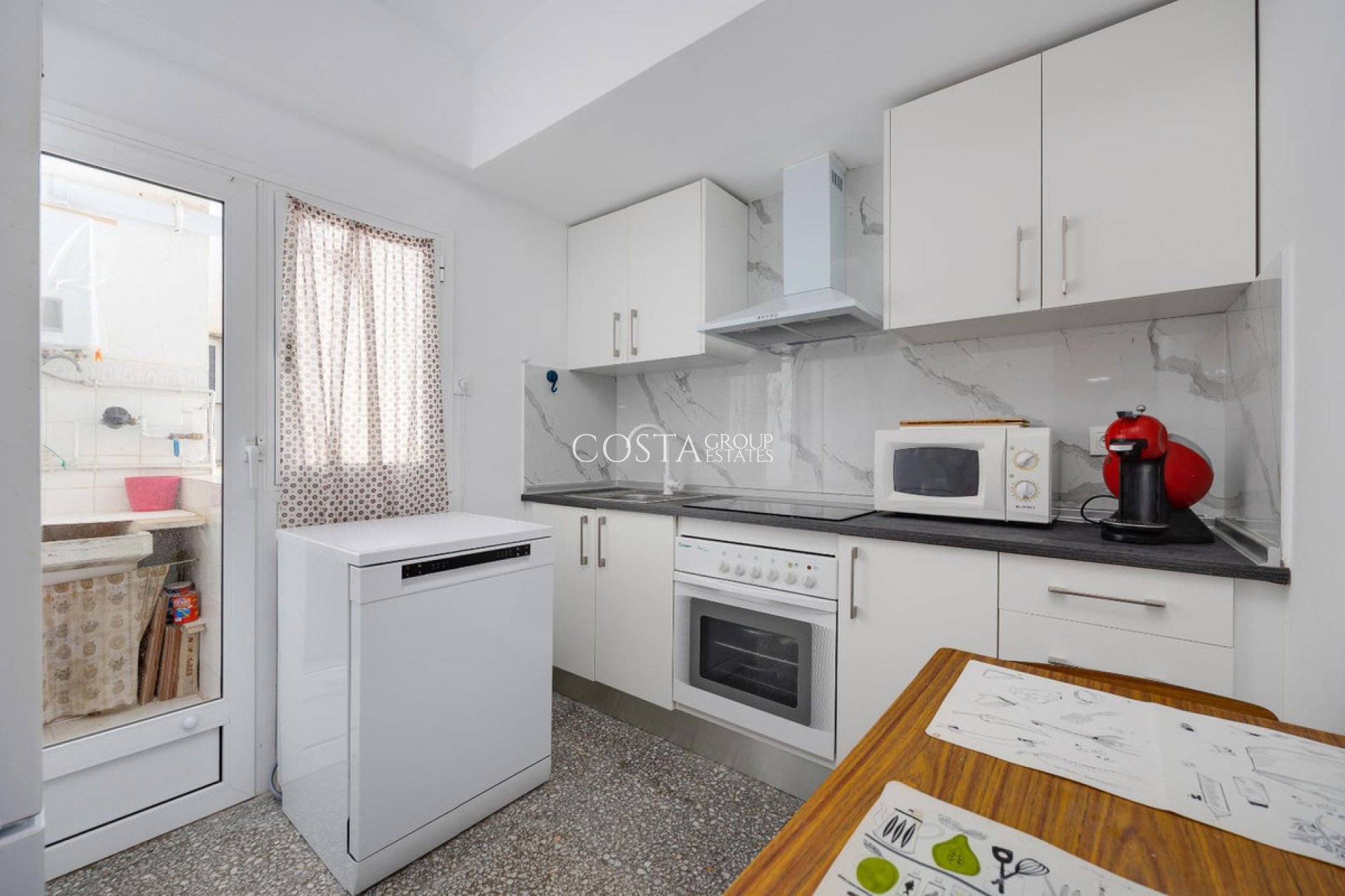 Odsprzedaż - Apartments -
Orihuela - Orihuela Costa