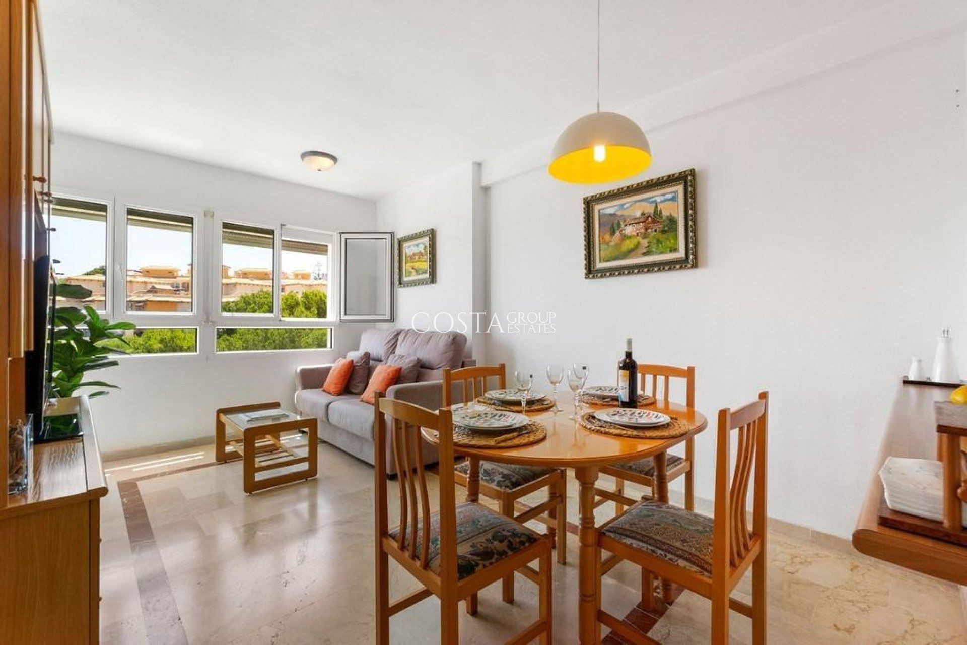 Odsprzedaż - Apartments -
Orihuela - Orihuela Costa