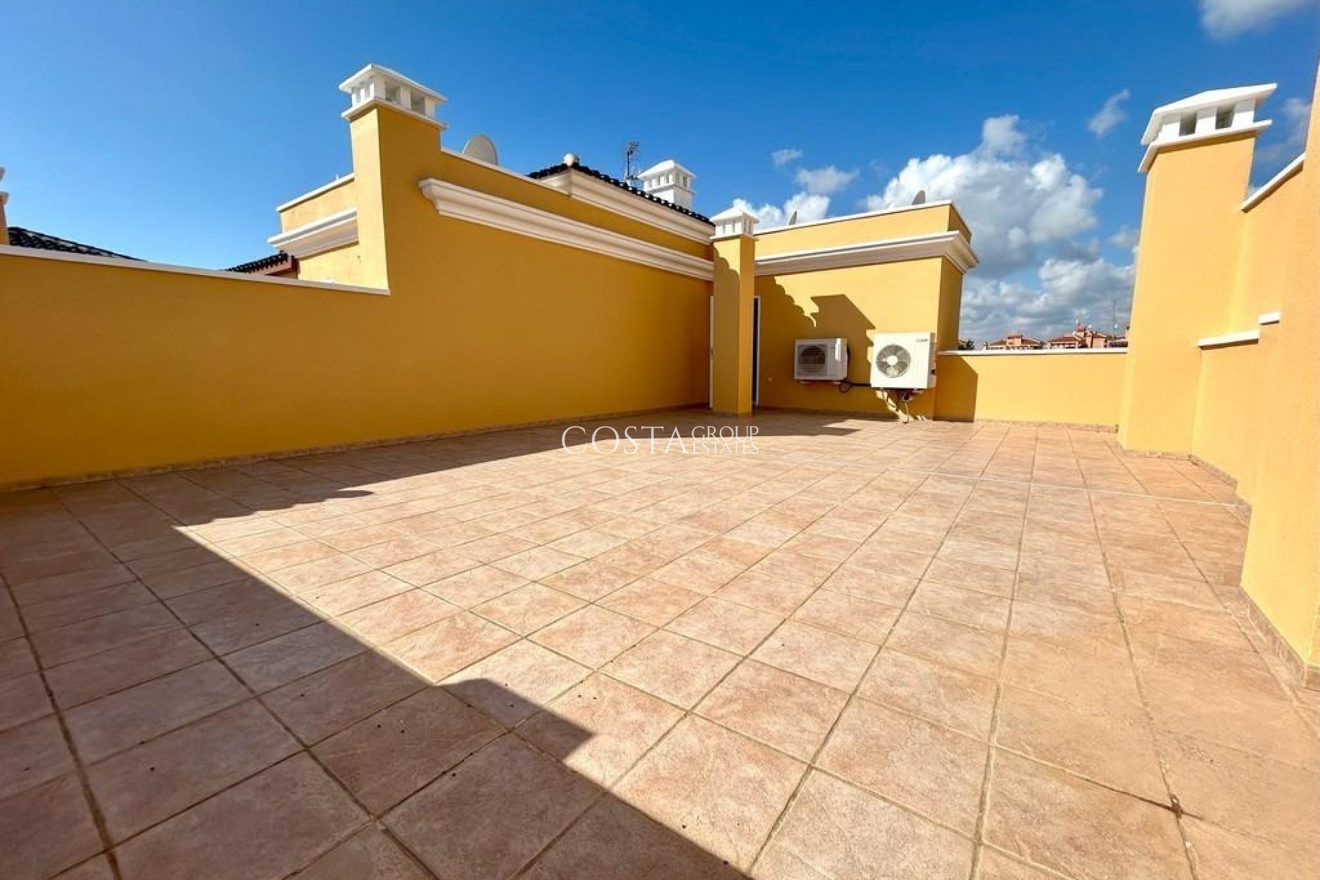 Odsprzedaż - Apartments -
Orihuela - Orihuela Costa