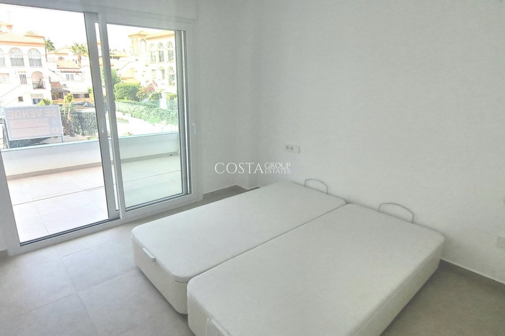 Odsprzedaż - Apartments -
Orihuela - Playa Flamenca