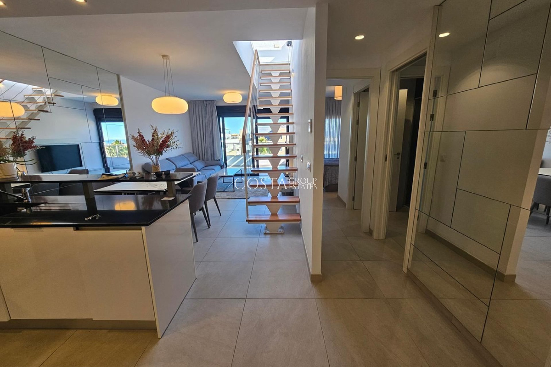 Odsprzedaż - Apartments -
Orihuela - Playa Flamenca