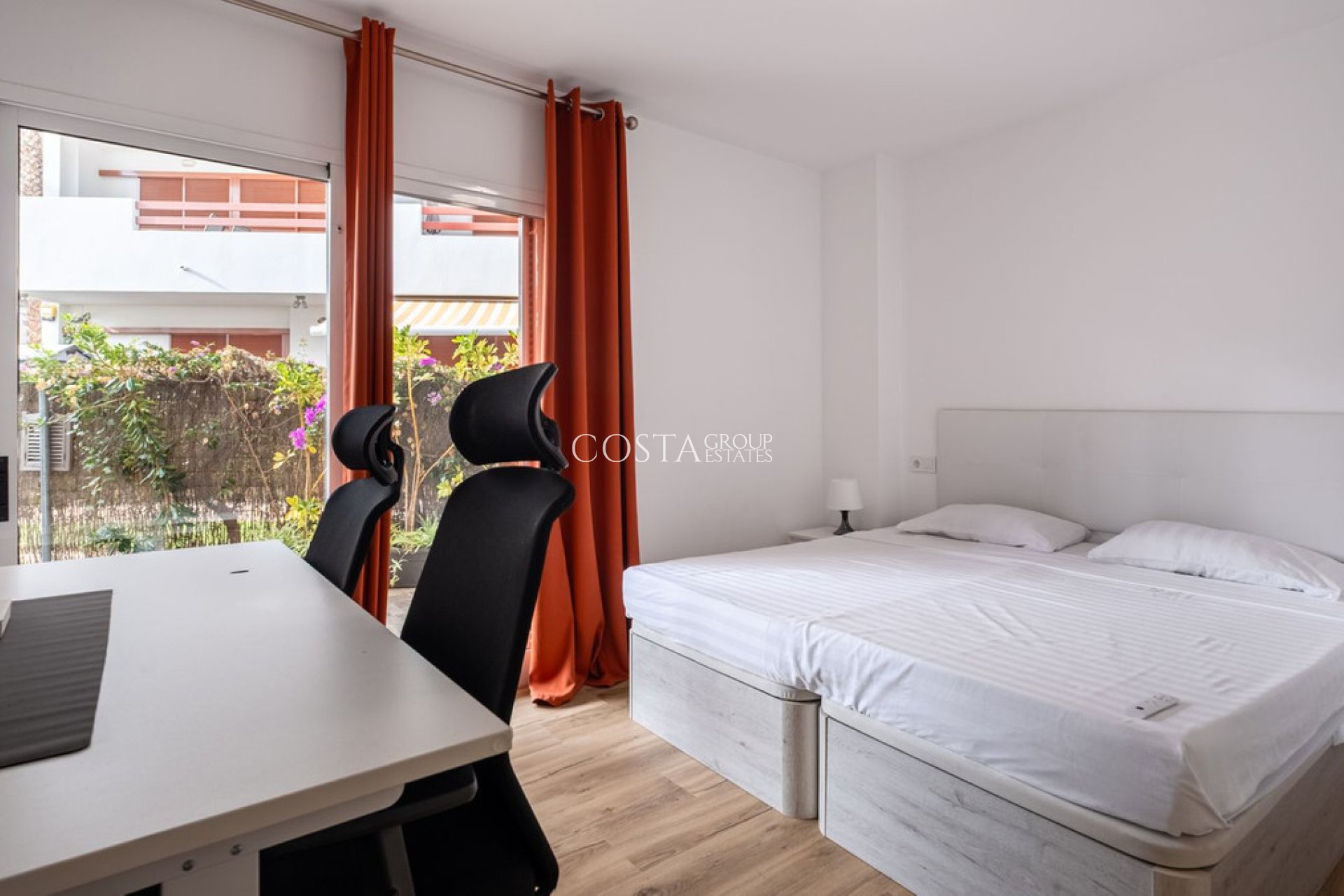 Odsprzedaż - Apartments -
Orihuela - Playa Flamenca