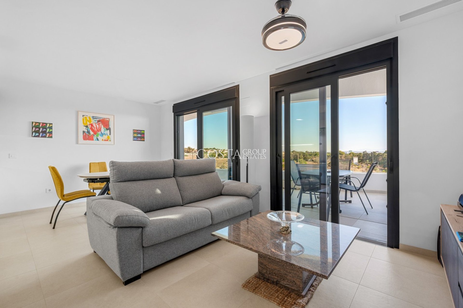 Odsprzedaż - Apartments -
Orihuela - Punta Prima