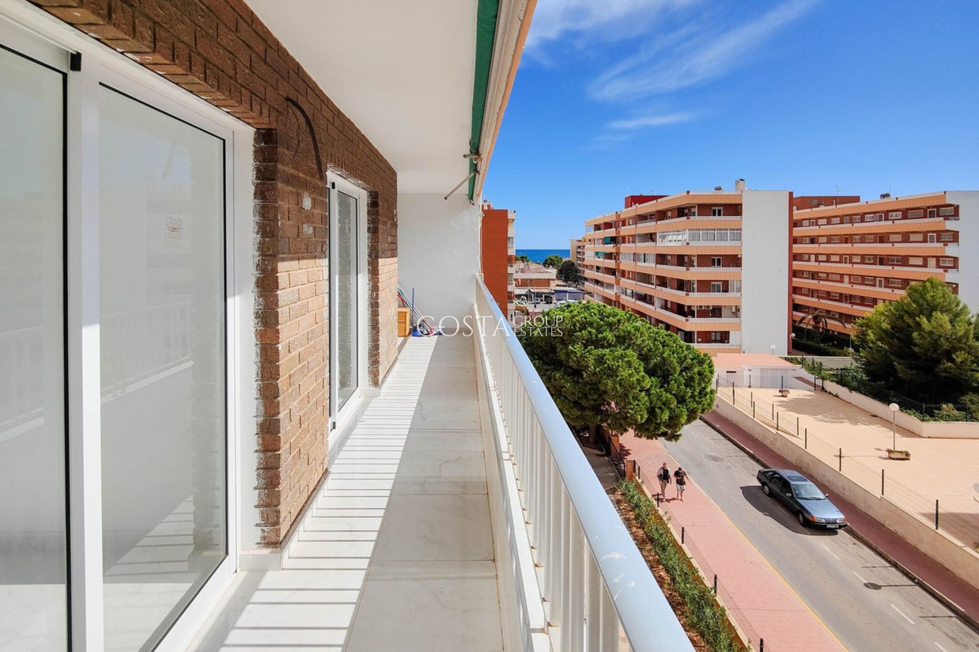Odsprzedaż - Apartments -
Orihuela - Punta Prima