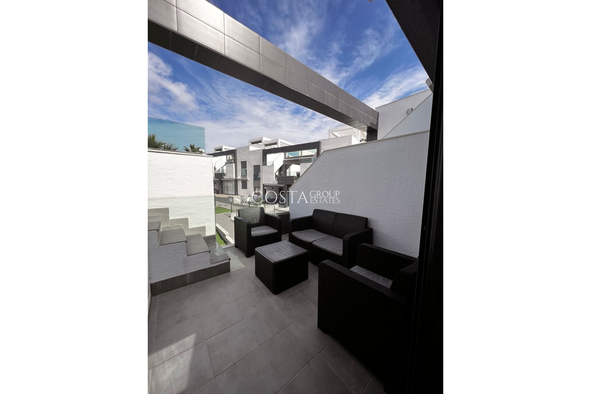 Odsprzedaż - Apartments -
Orihuela - Punta Prima