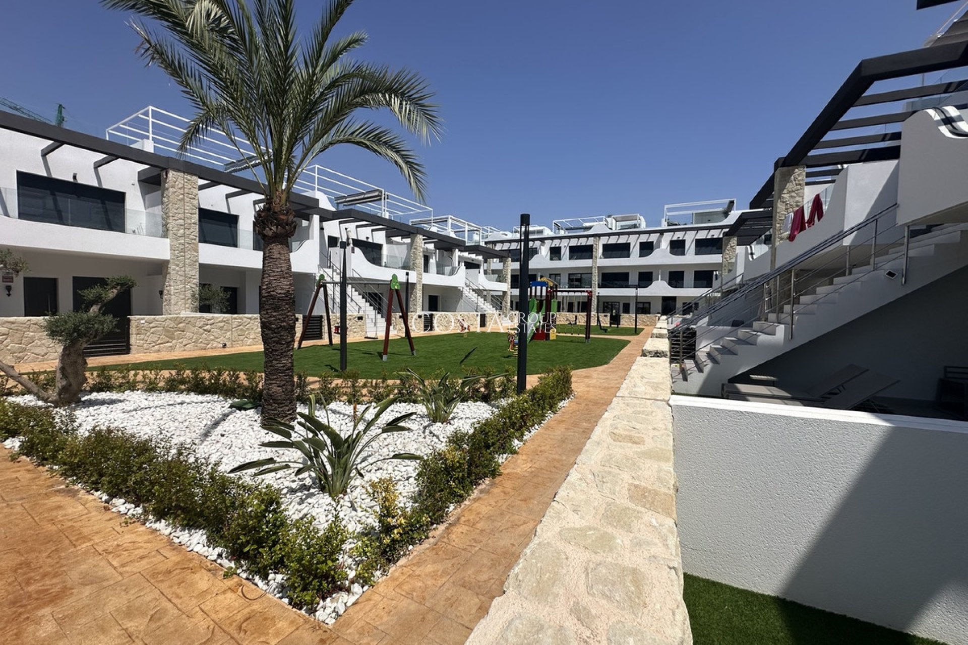 Odsprzedaż - Apartments -
Orihuela - Punta Prima