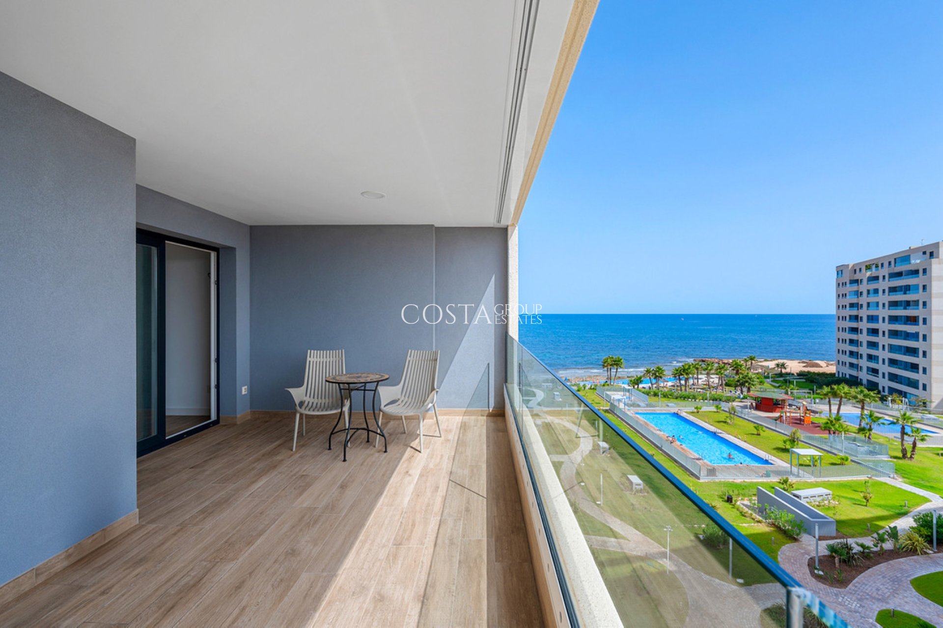 Odsprzedaż - Apartments -
Orihuela - Punta Prima