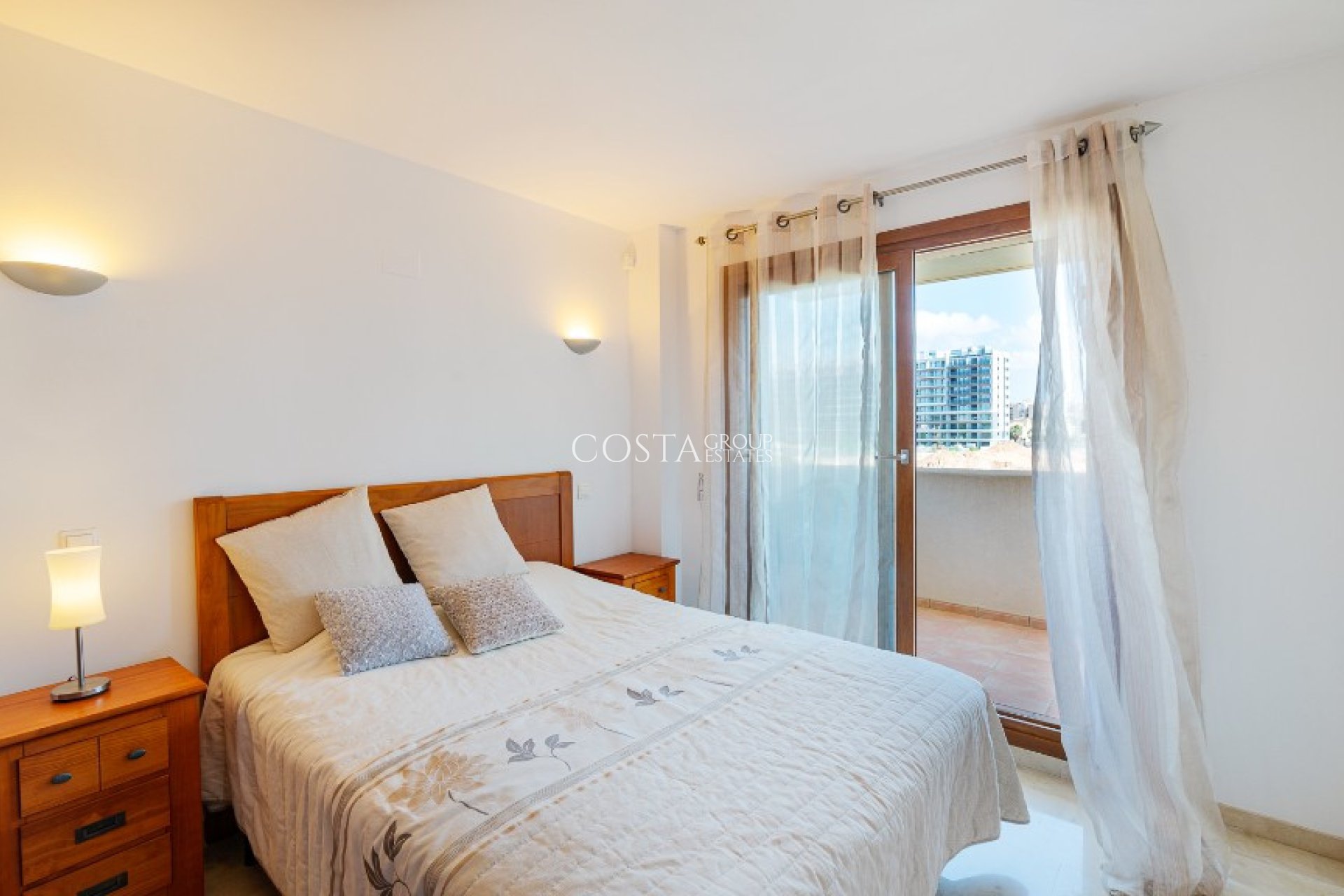 Odsprzedaż - Apartments -
Orihuela - Punta Prima