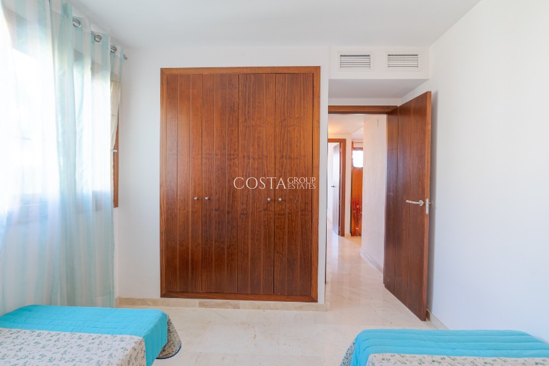 Odsprzedaż - Apartments -
Orihuela - Punta Prima