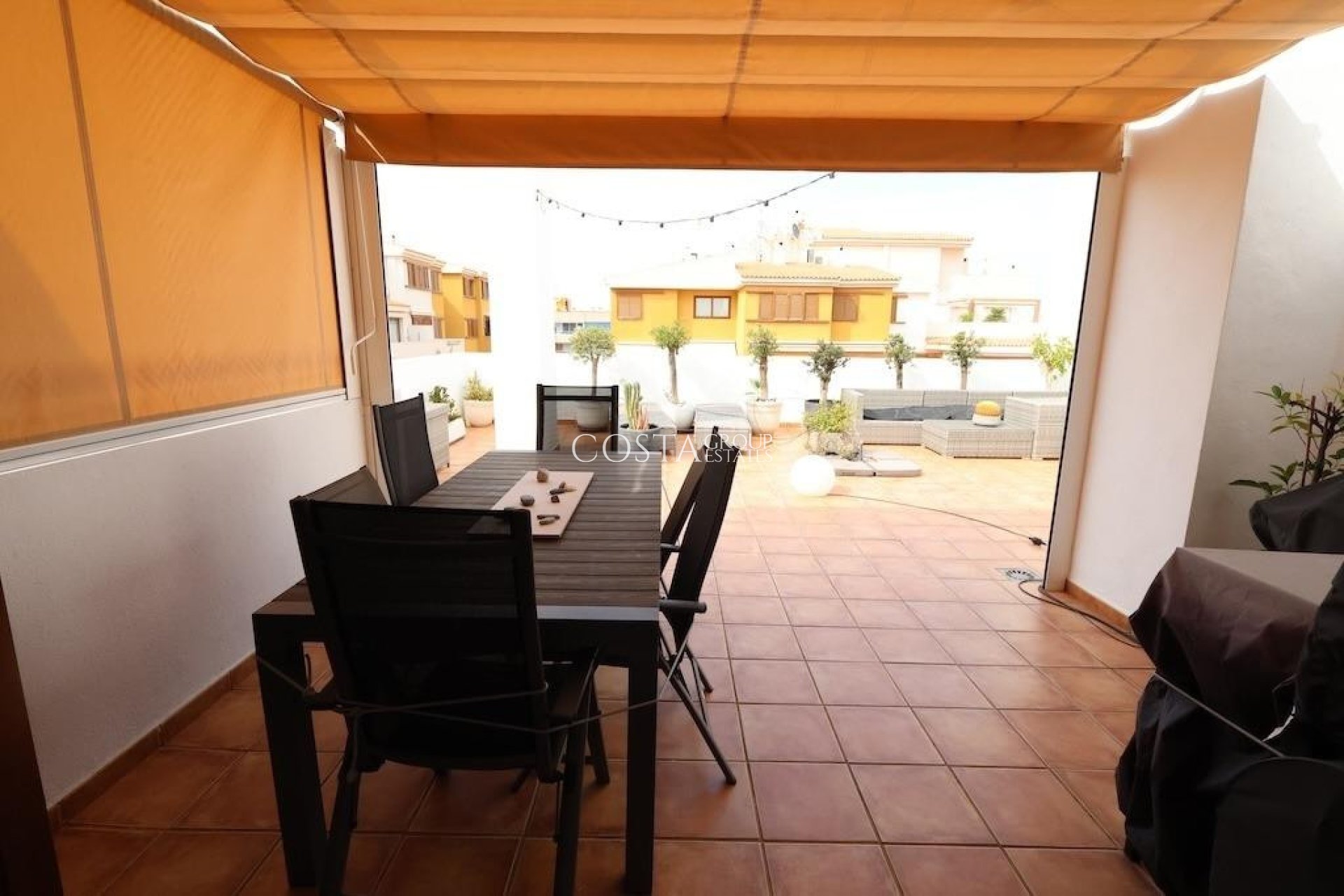 Odsprzedaż - Apartments -
Orihuela - Punta Prima