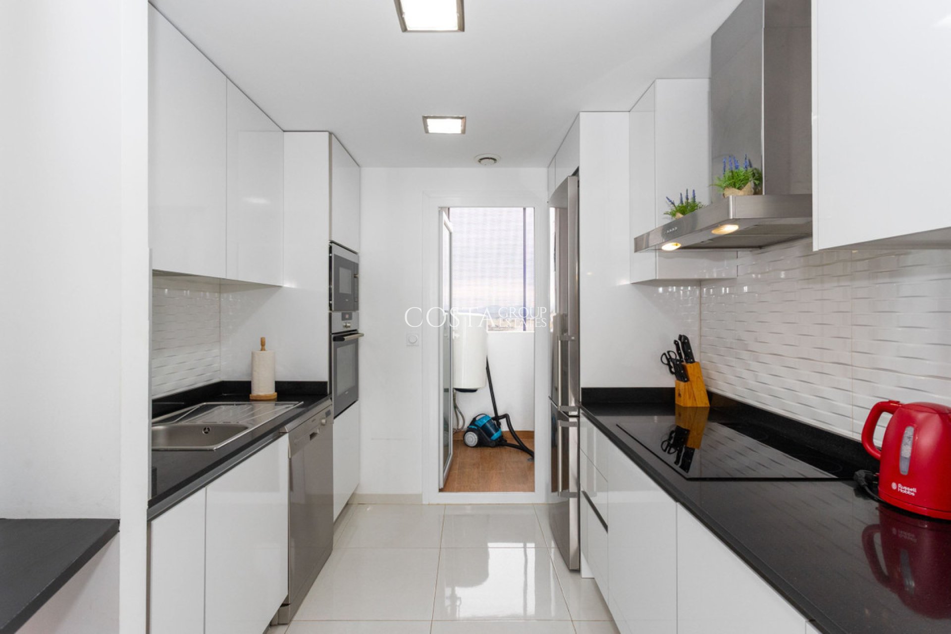 Odsprzedaż - Apartments -
Orihuela - Punta Prima