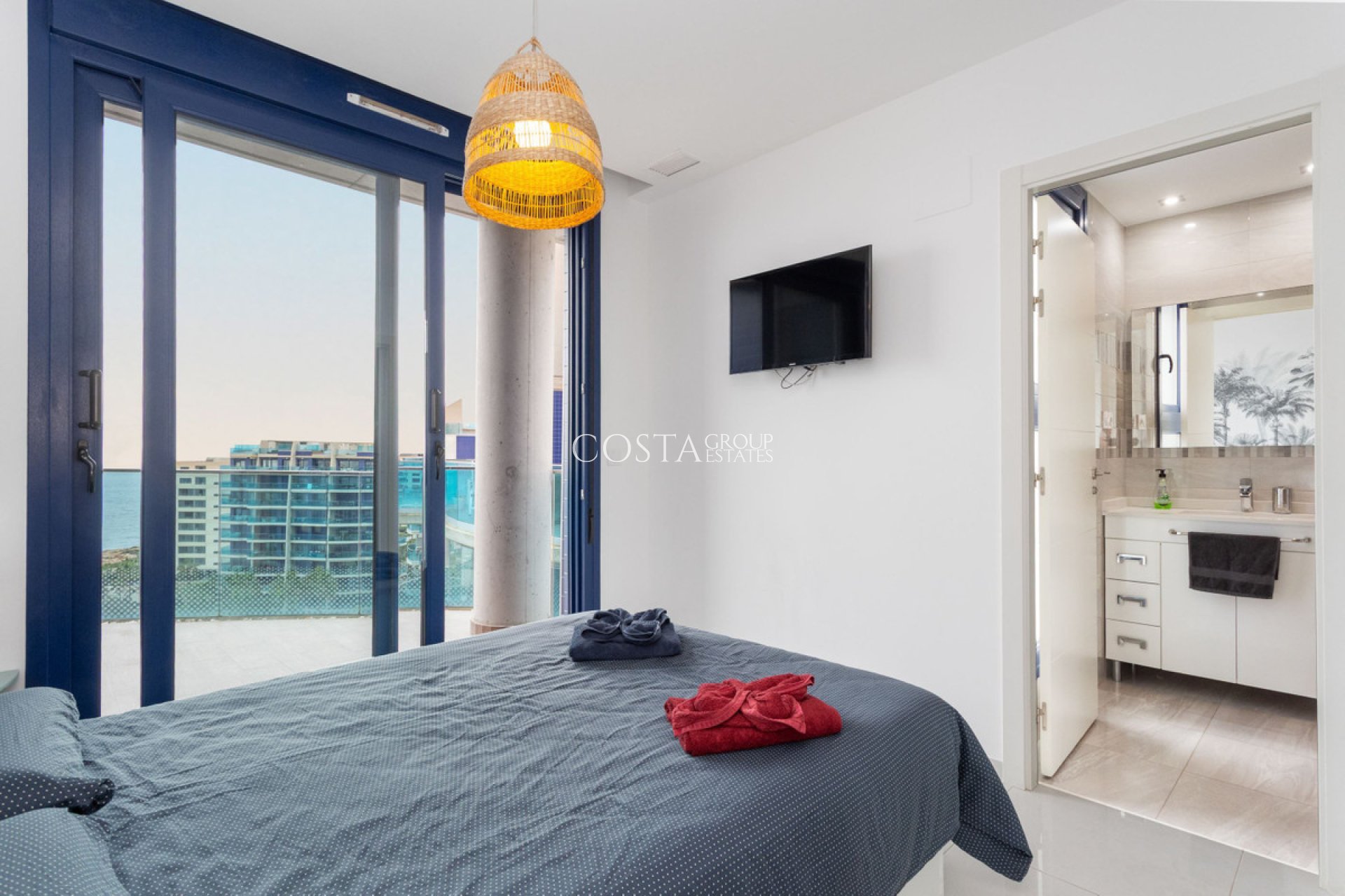 Odsprzedaż - Apartments -
Orihuela - Punta Prima