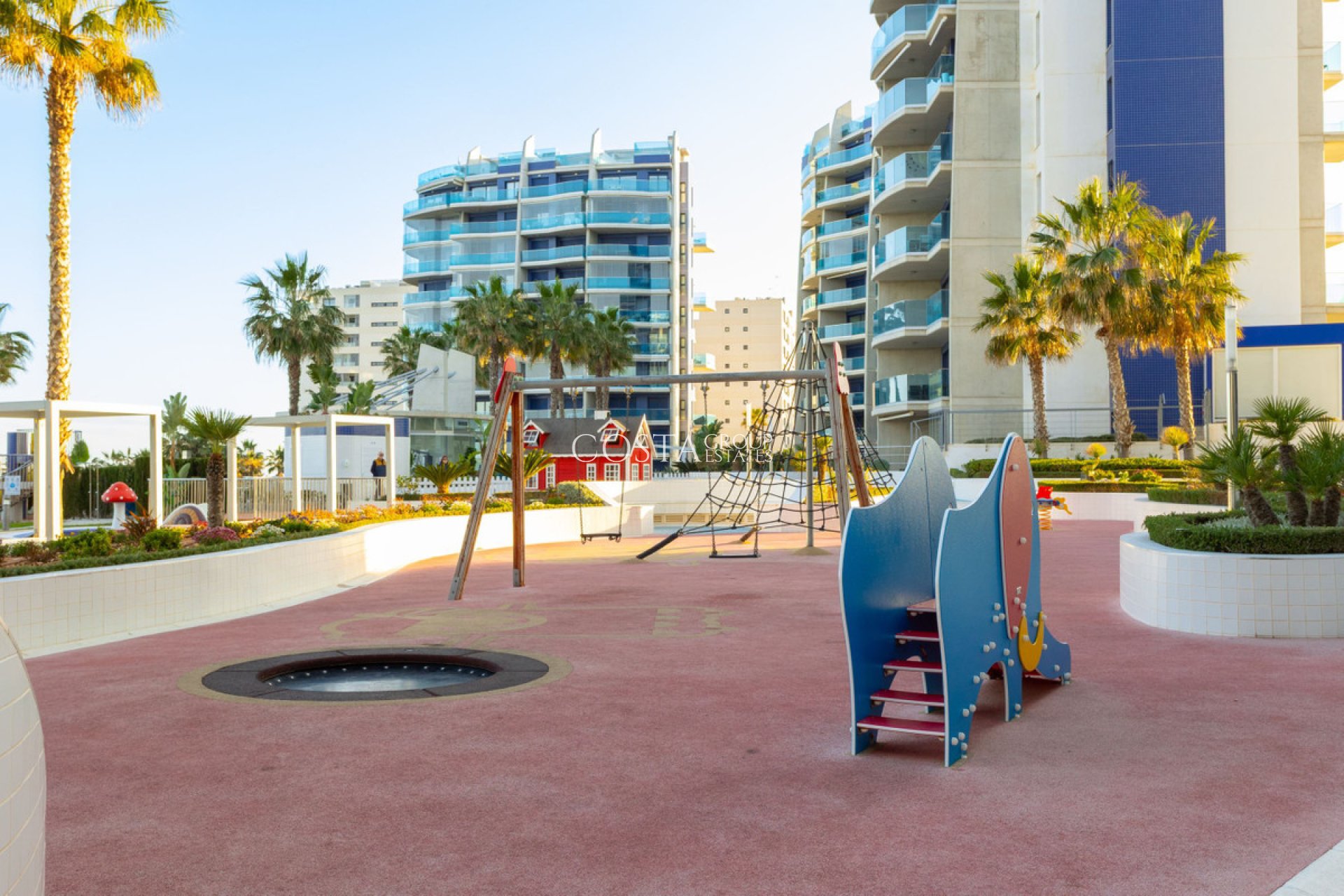 Odsprzedaż - Apartments -
Orihuela - Punta Prima