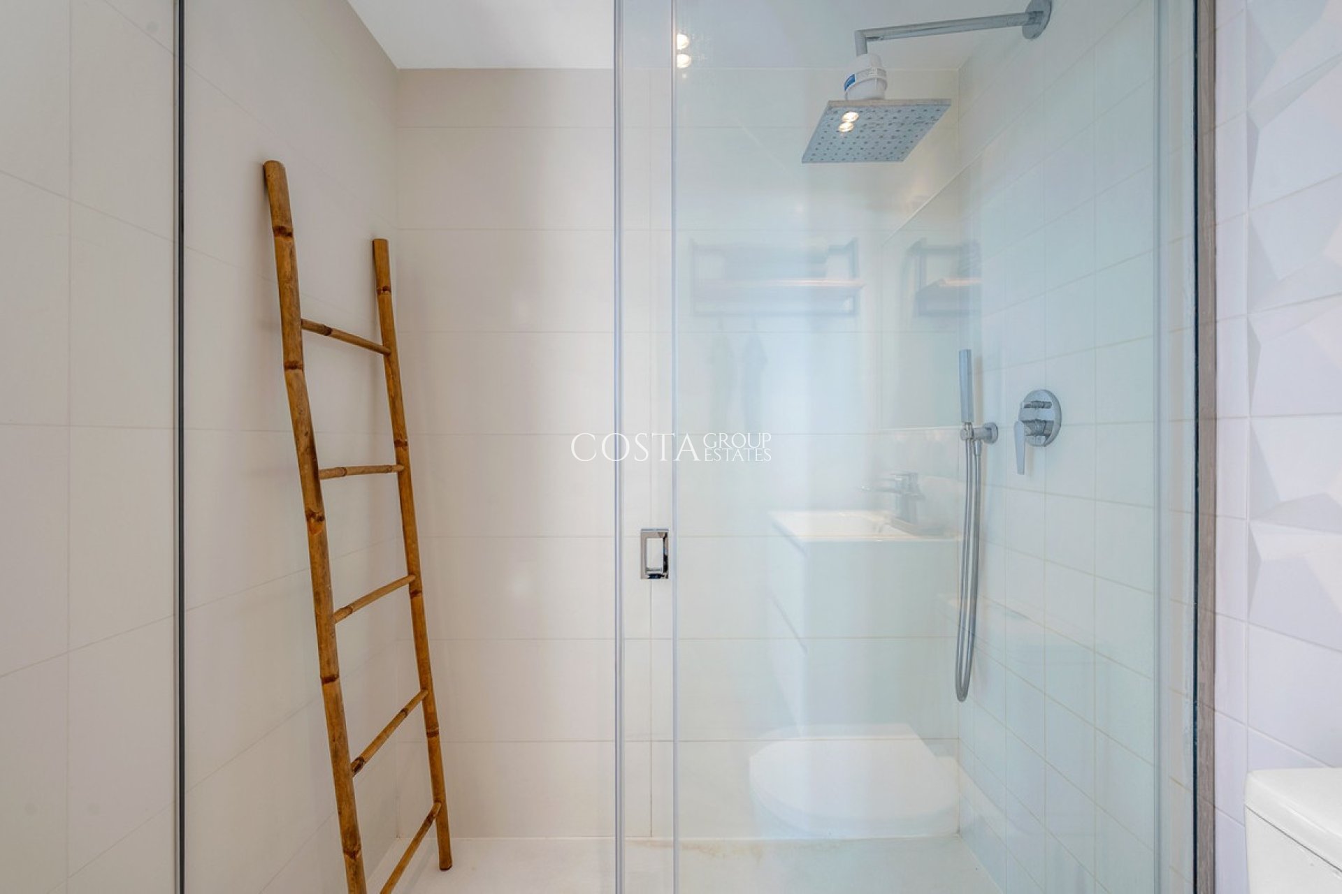 Odsprzedaż - Apartments -
Orihuela - Punta Prima