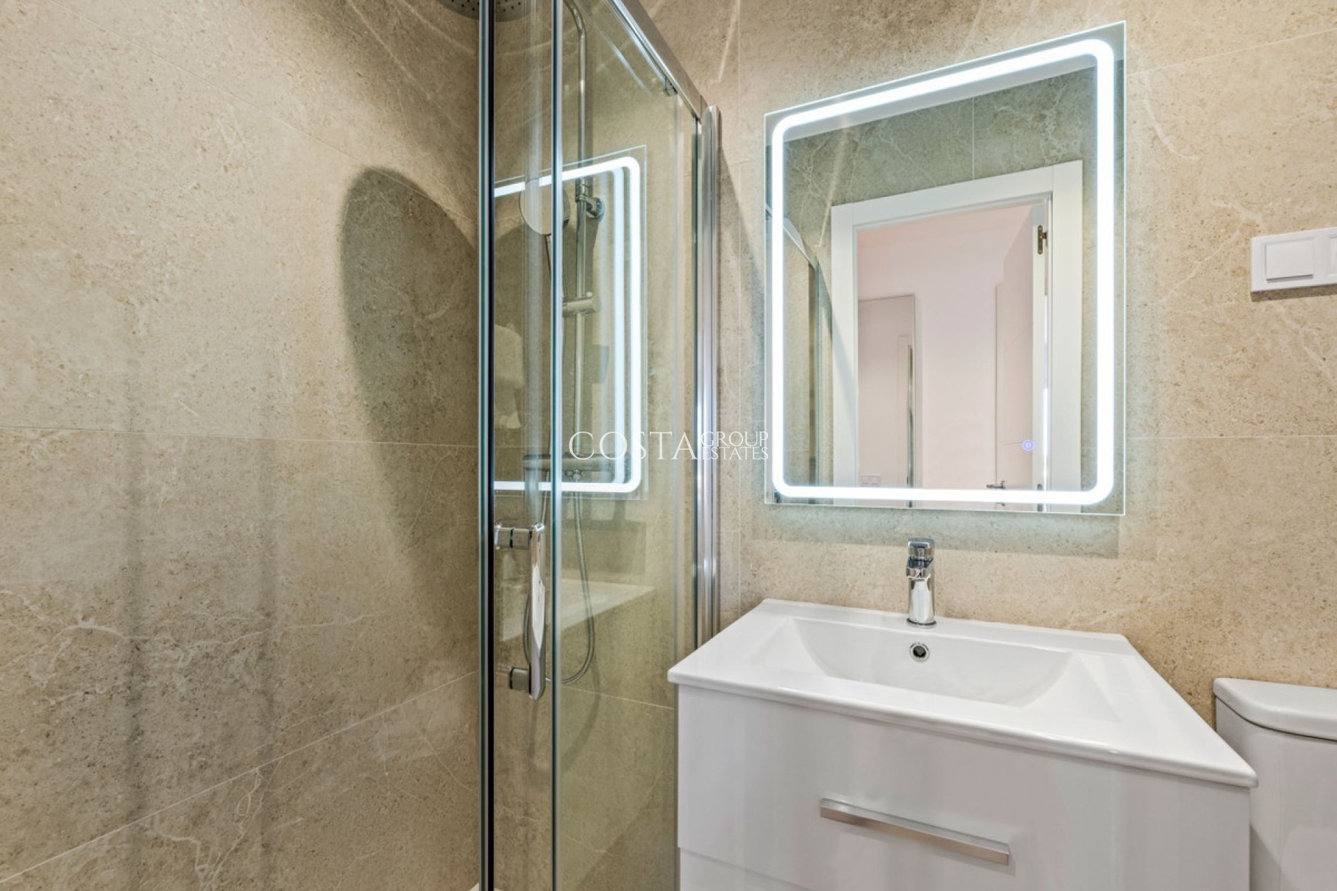 Odsprzedaż - Apartments -
Orihuela - Punta Prima