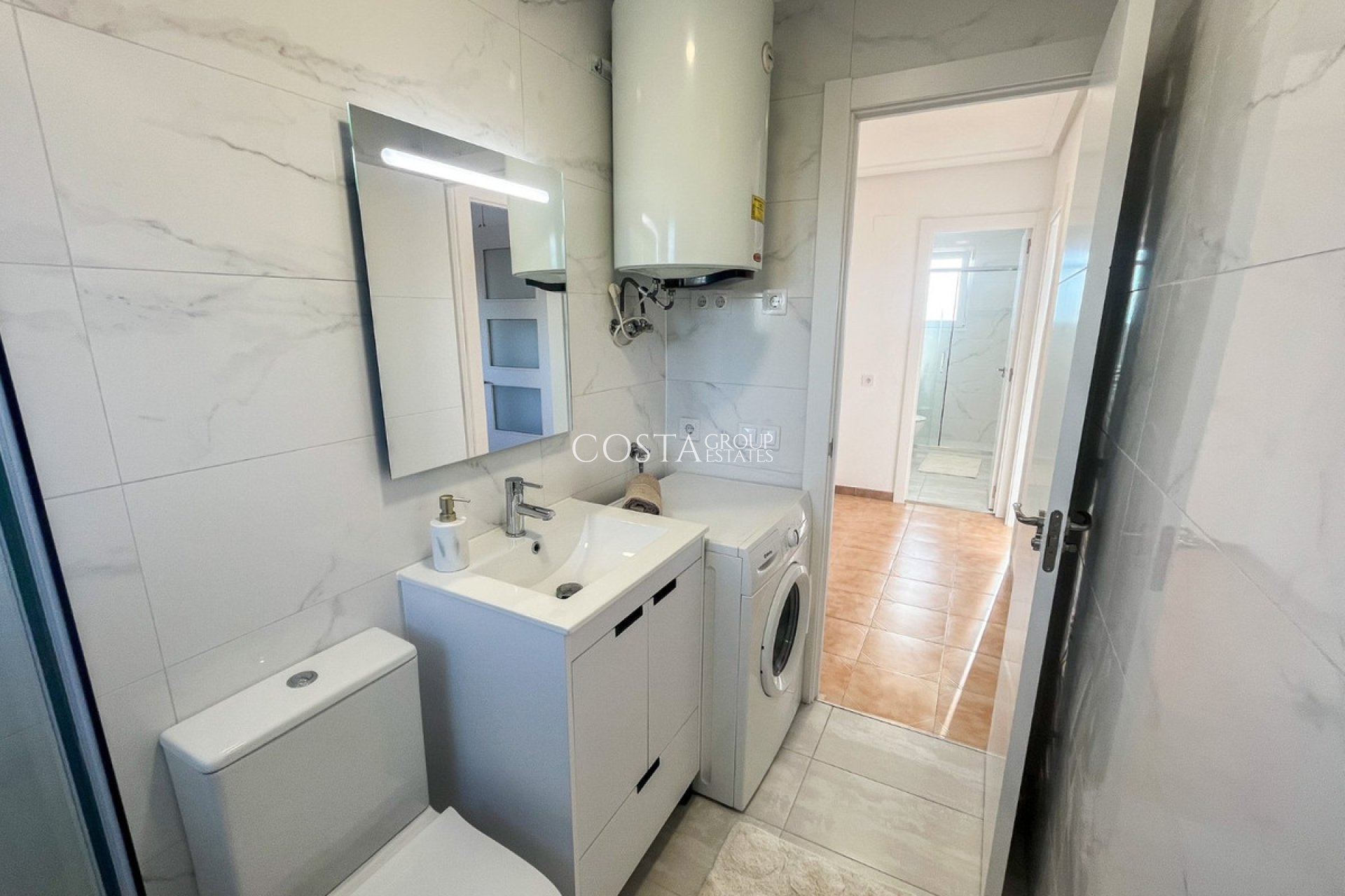 Odsprzedaż - Apartments -
Orihuela - Punta Prima