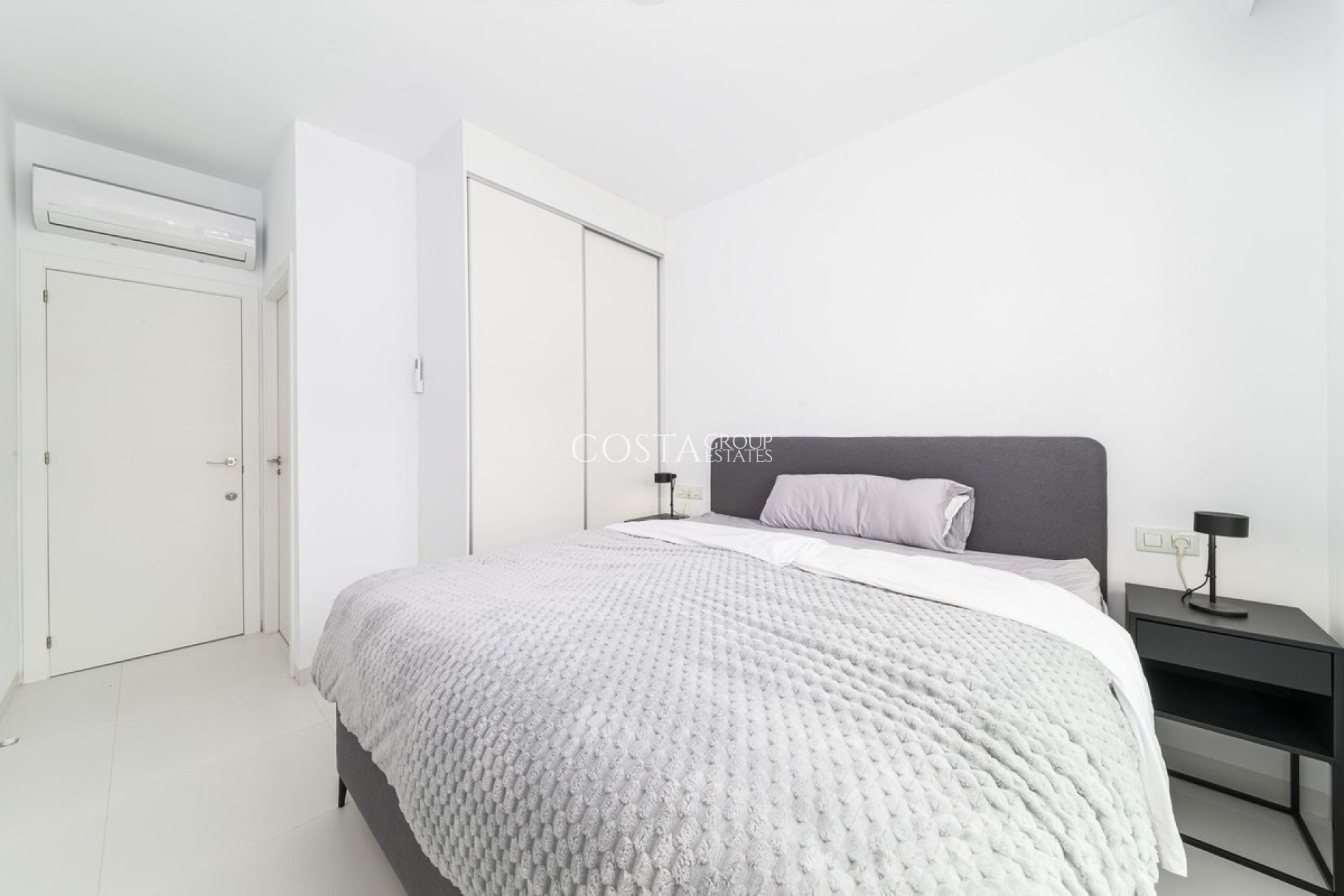 Odsprzedaż - Apartments -
San Miguel de Salinas - San Miguel de Salinas Centro