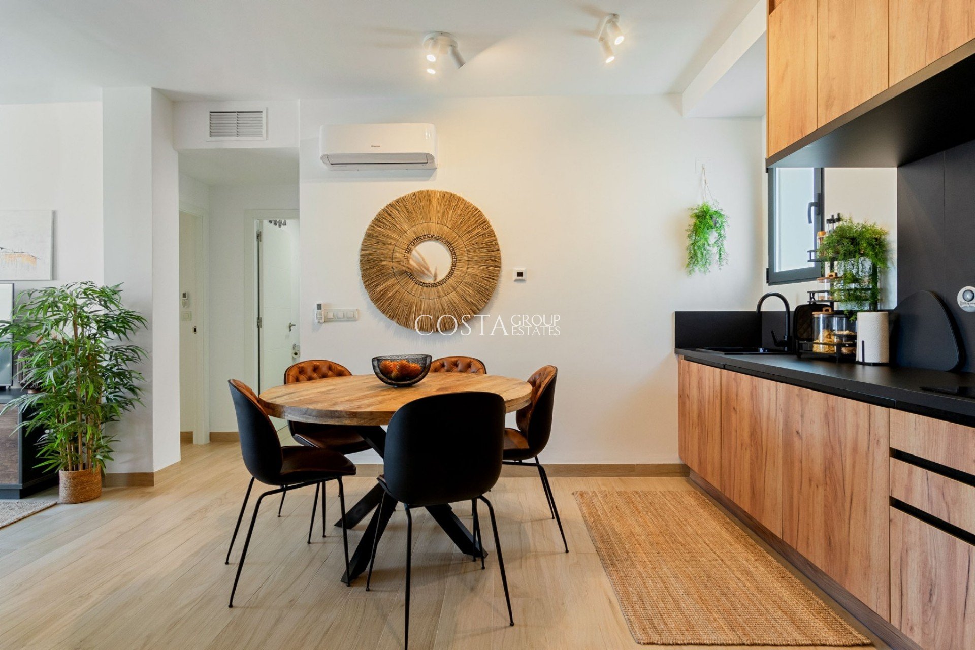 Odsprzedaż - Apartments -
San Miguel de Salinas