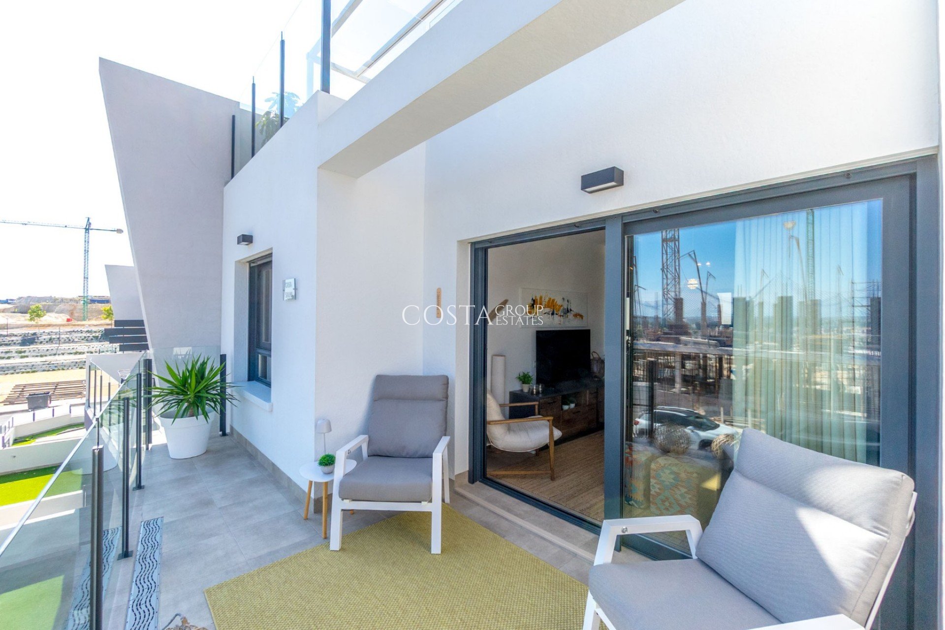 Odsprzedaż - Apartments -
San Miguel de Salinas