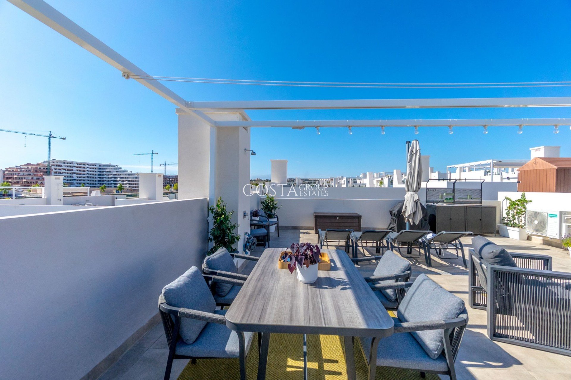 Odsprzedaż - Apartments -
San Miguel de Salinas