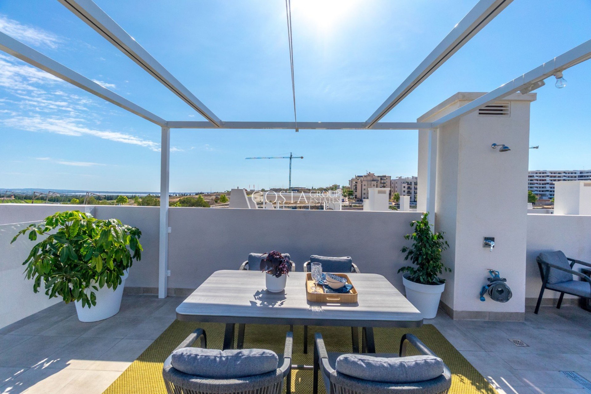 Odsprzedaż - Apartments -
San Miguel de Salinas