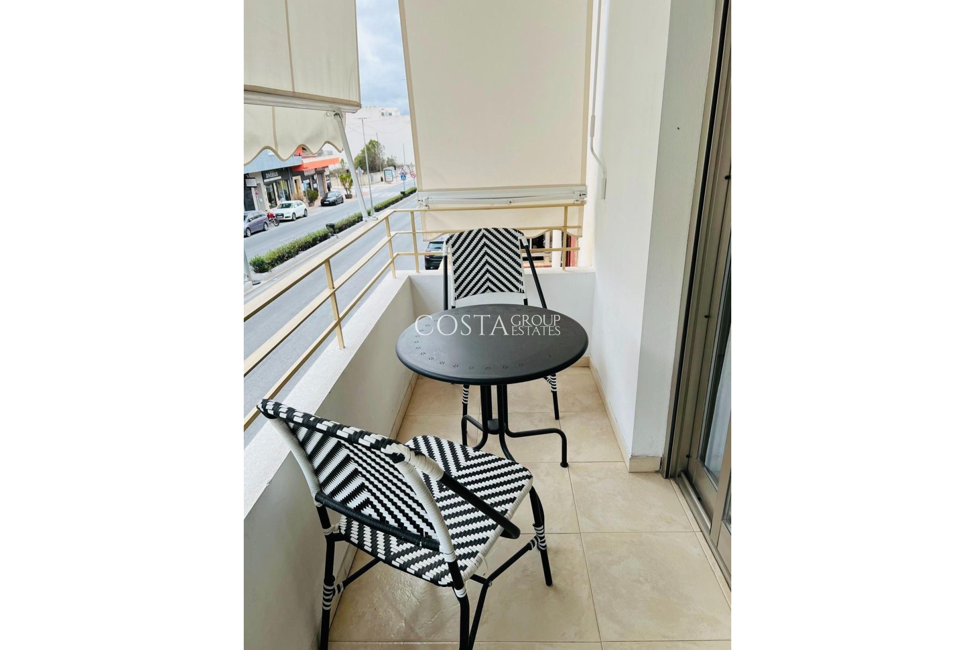 Odsprzedaż - Apartments -
Teulada - Moraira