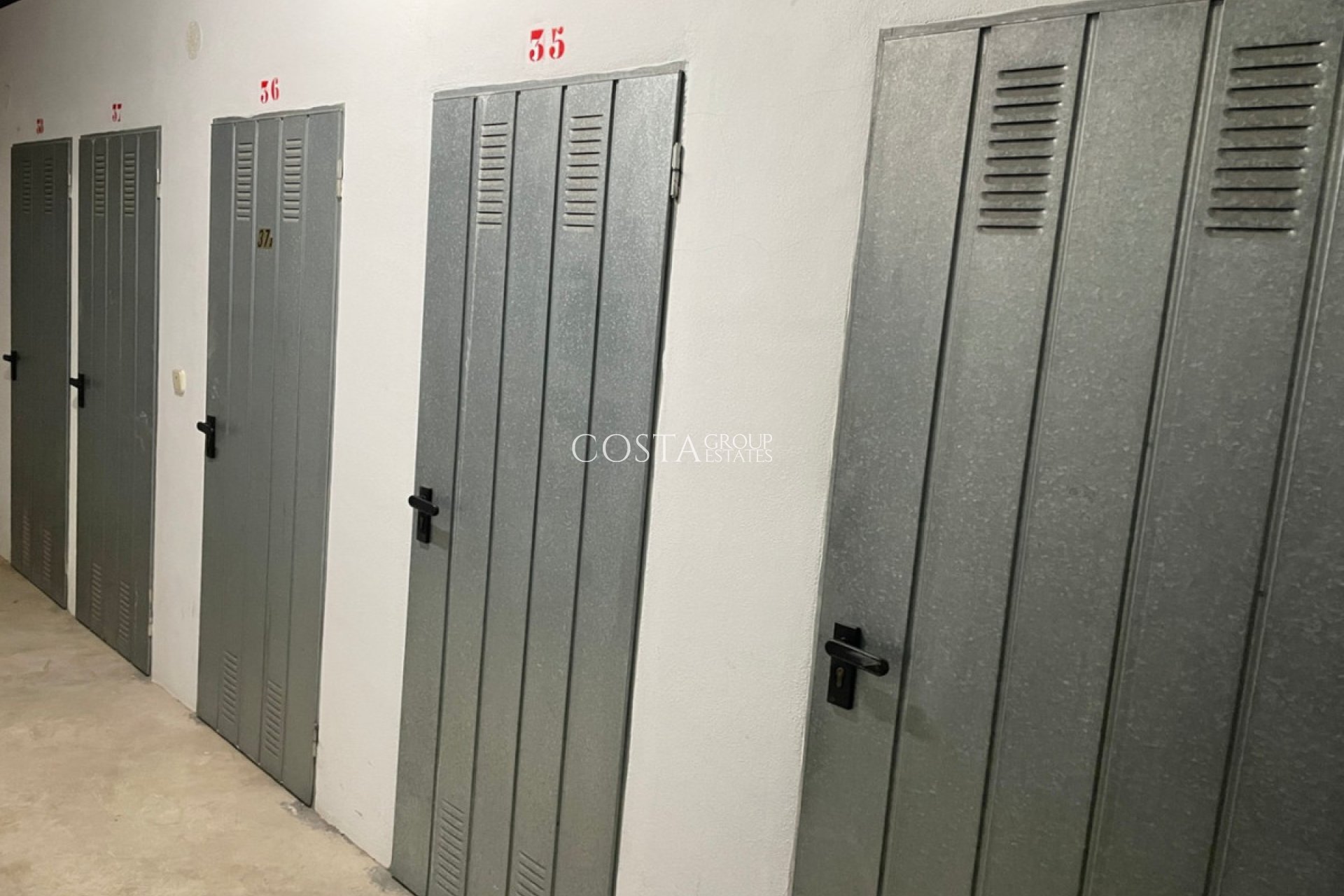 Odsprzedaż - Apartments -
Teulada - Moraira