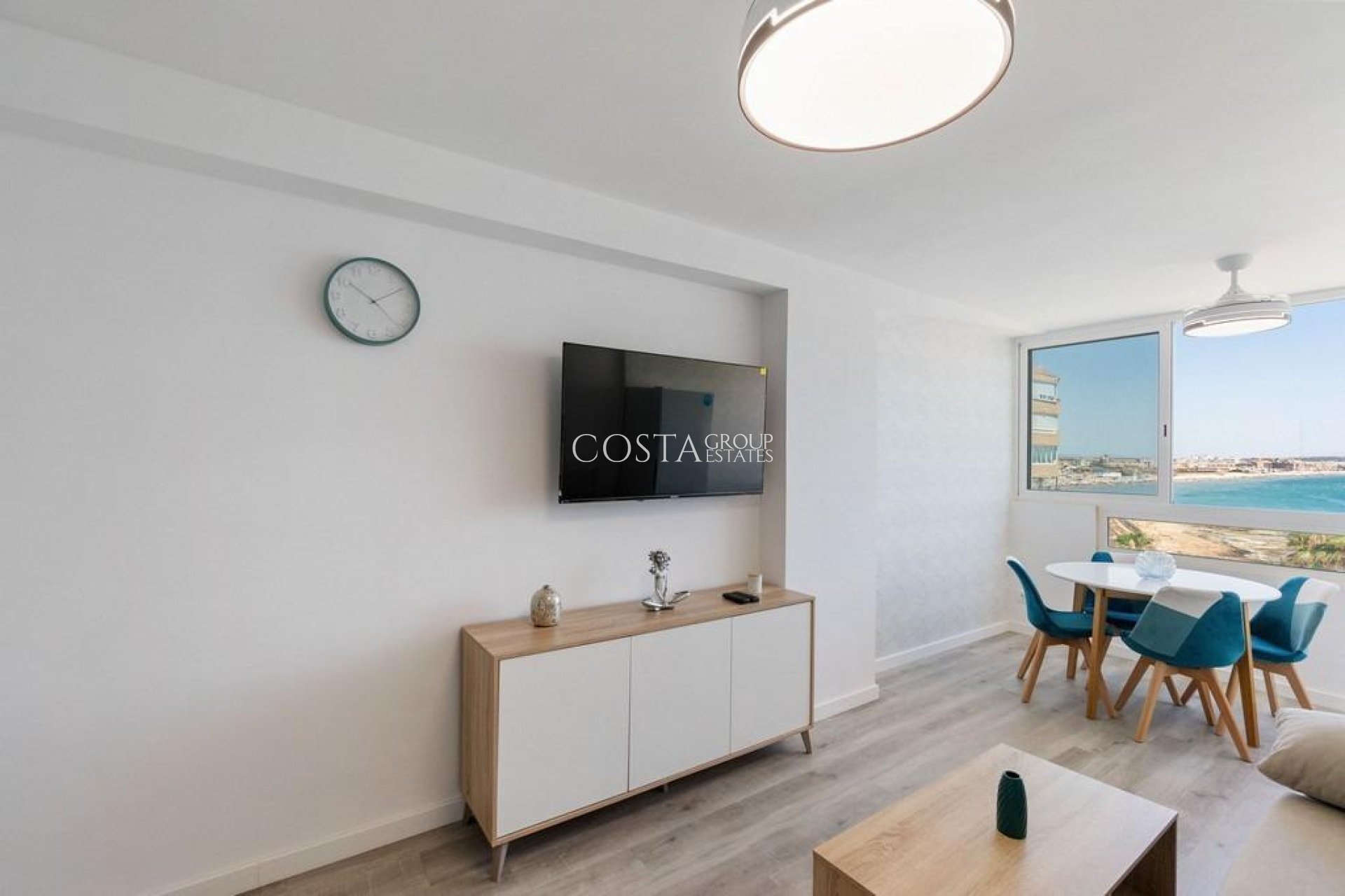 Odsprzedaż - Apartments -
Torrevieja - Cabo Cervera