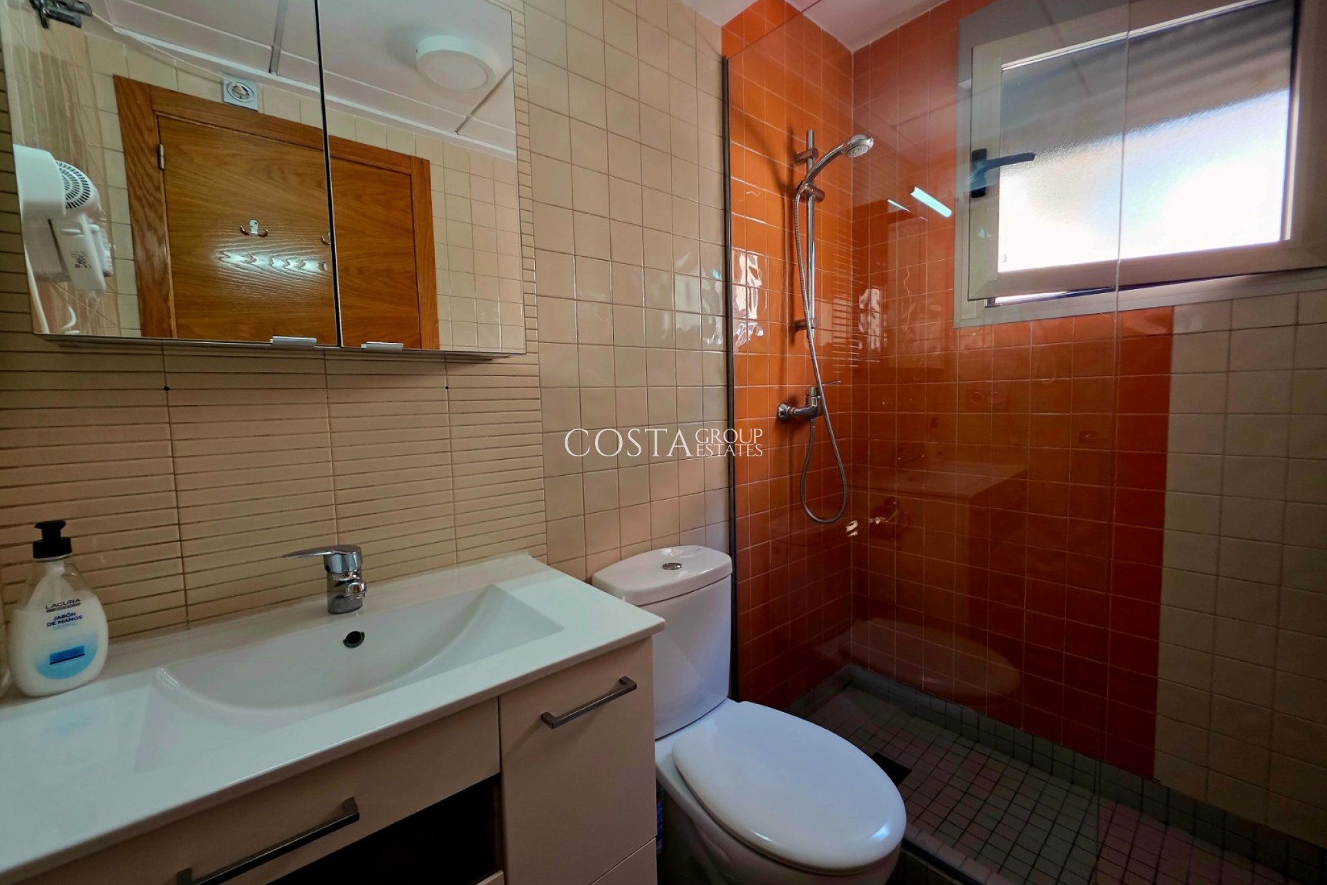 Odsprzedaż - Apartments -
Torrevieja - Curva del Palangre