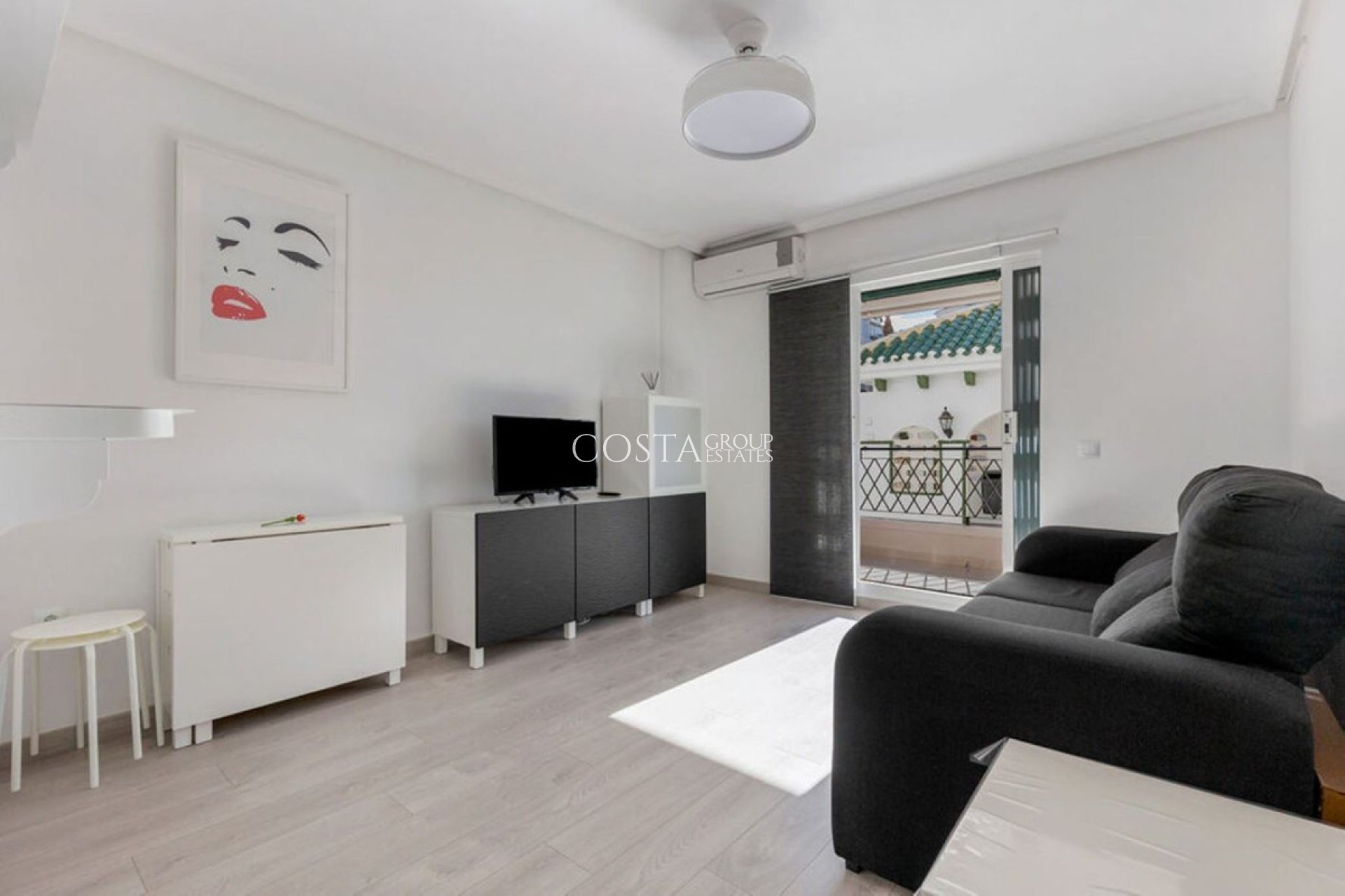 Odsprzedaż - Apartments -
Torrevieja - La Mata