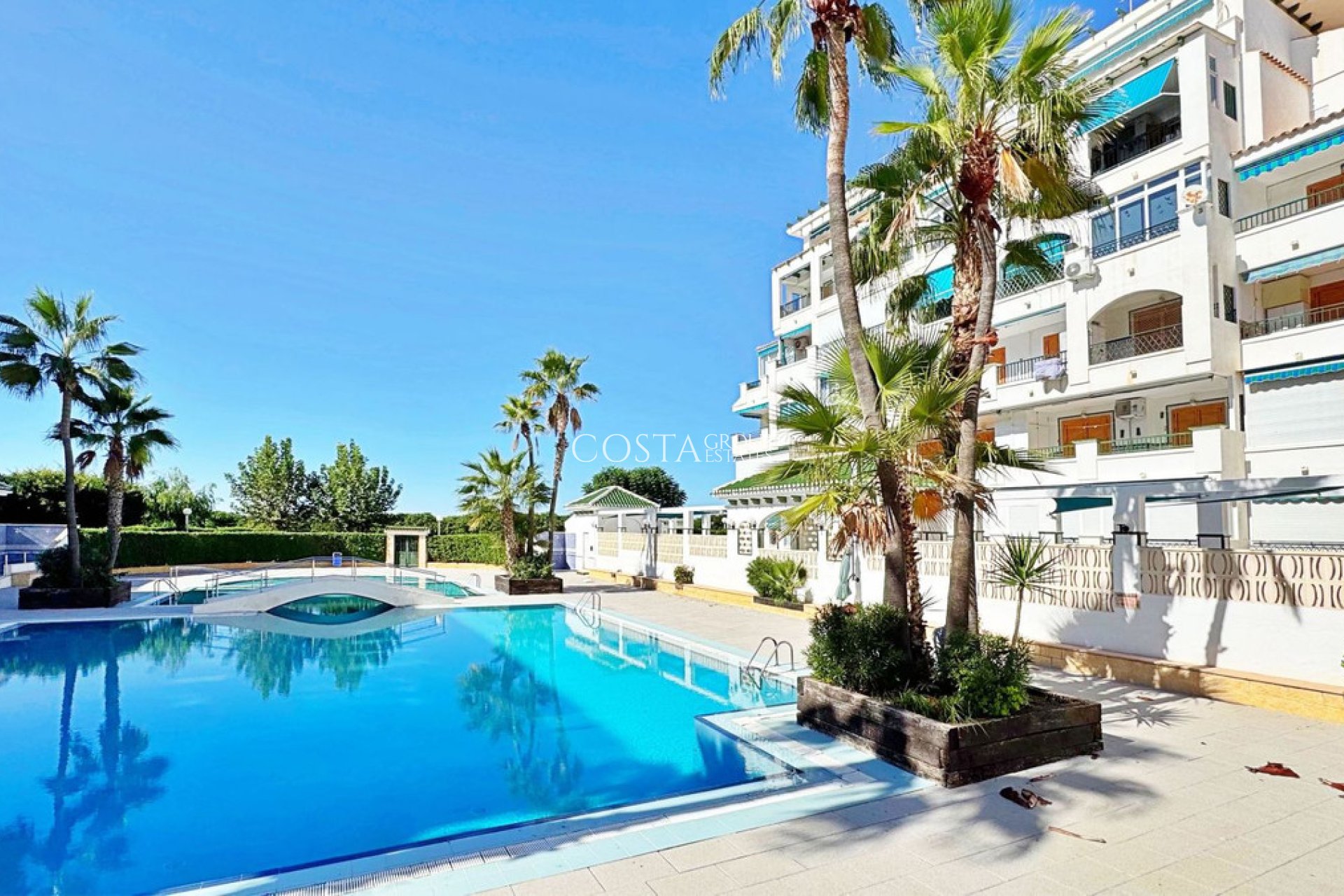 Odsprzedaż - Apartments -
Torrevieja - La Mata