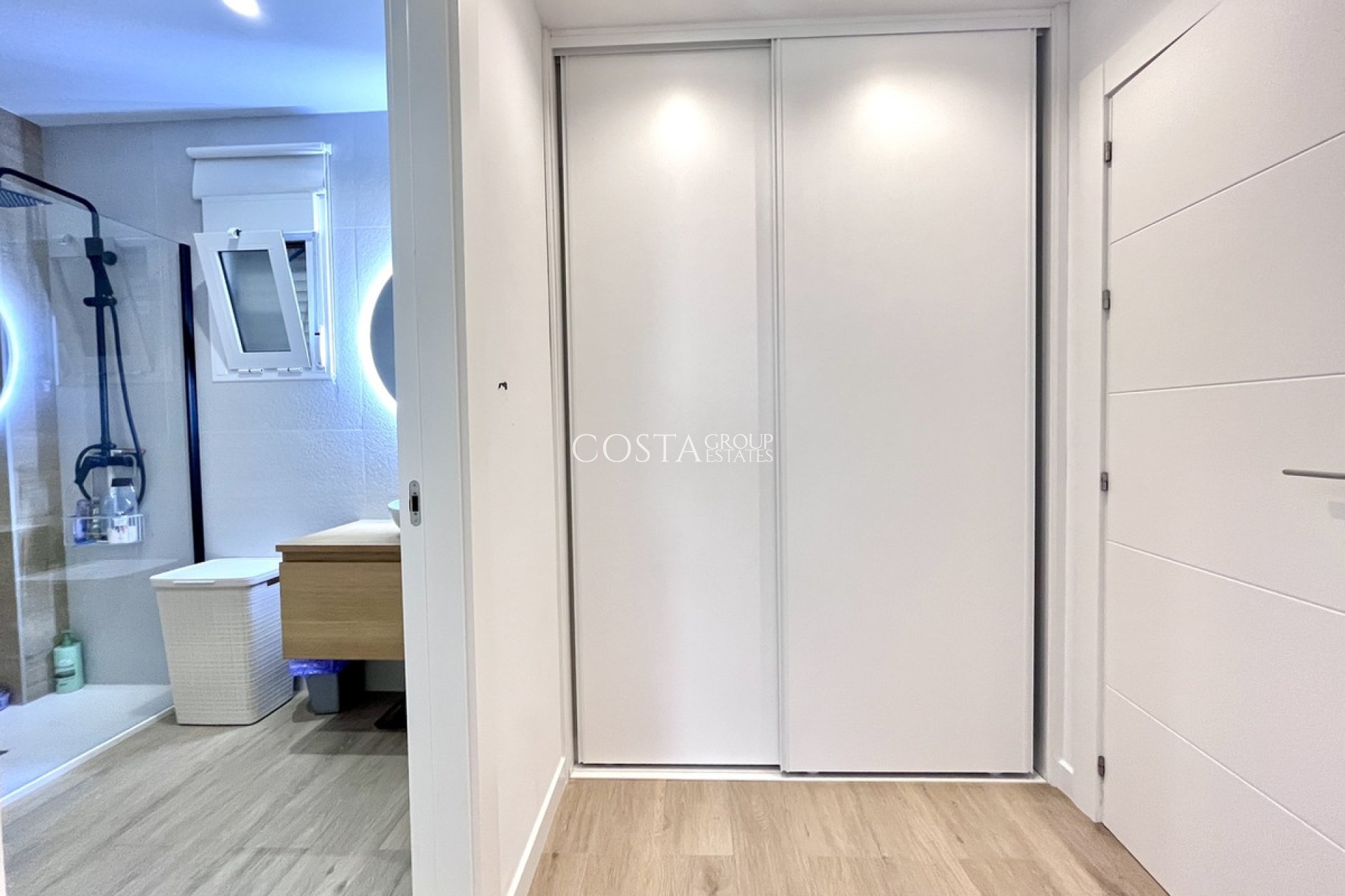 Odsprzedaż - Apartments -
Torrevieja - La Mata