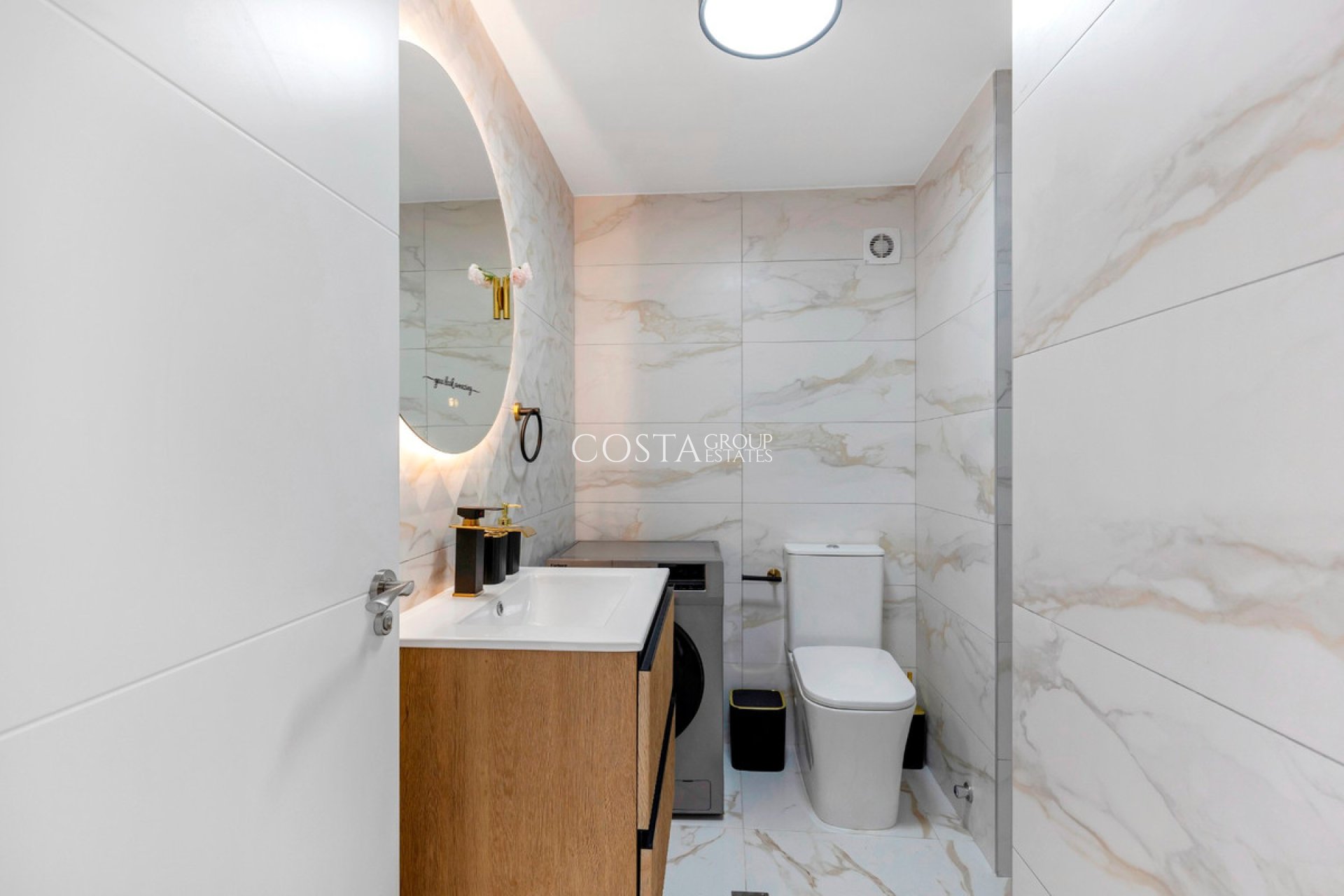 Odsprzedaż - Apartments -
Torrevieja - La Mata