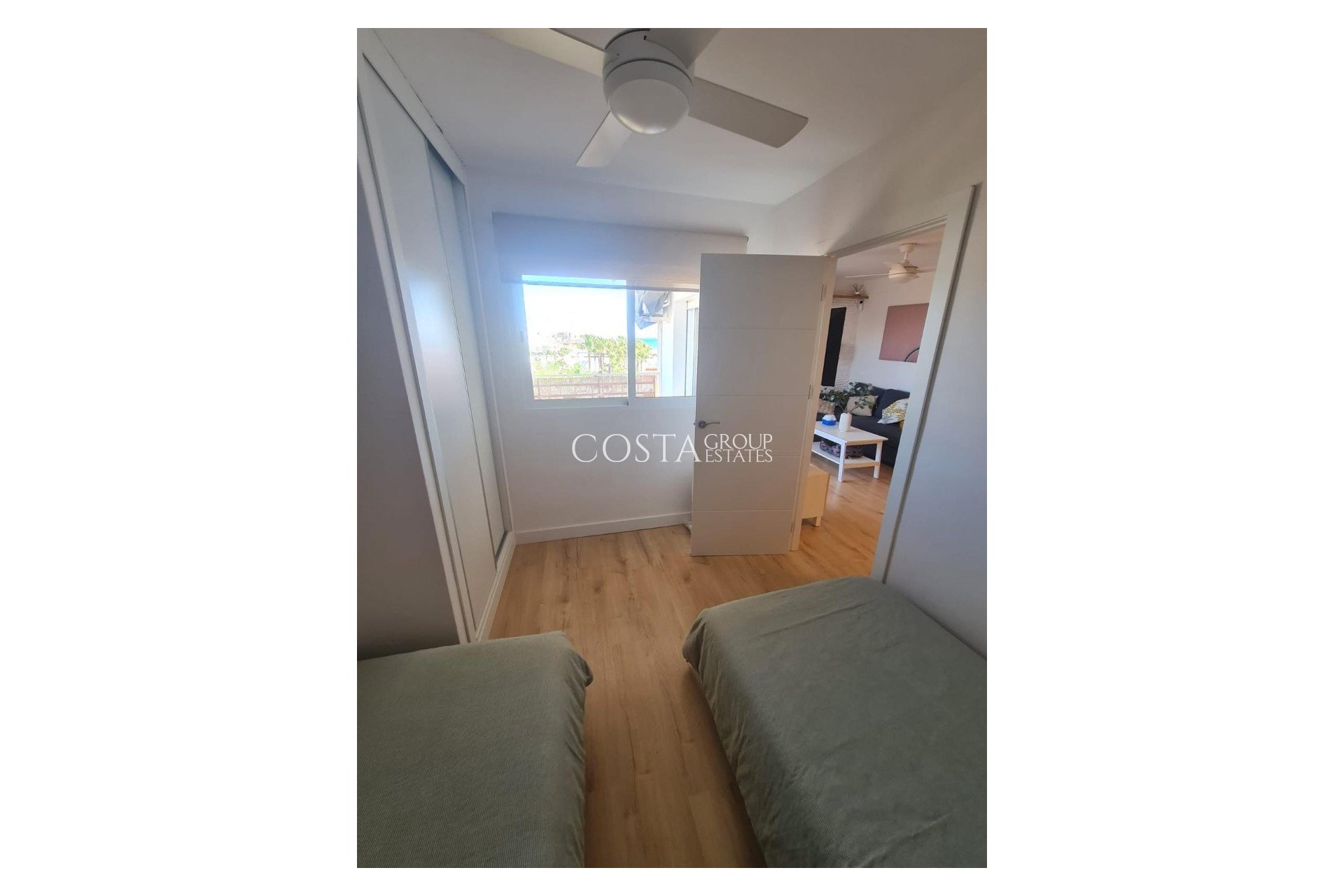 Odsprzedaż - Apartments -
Torrevieja - La Mata