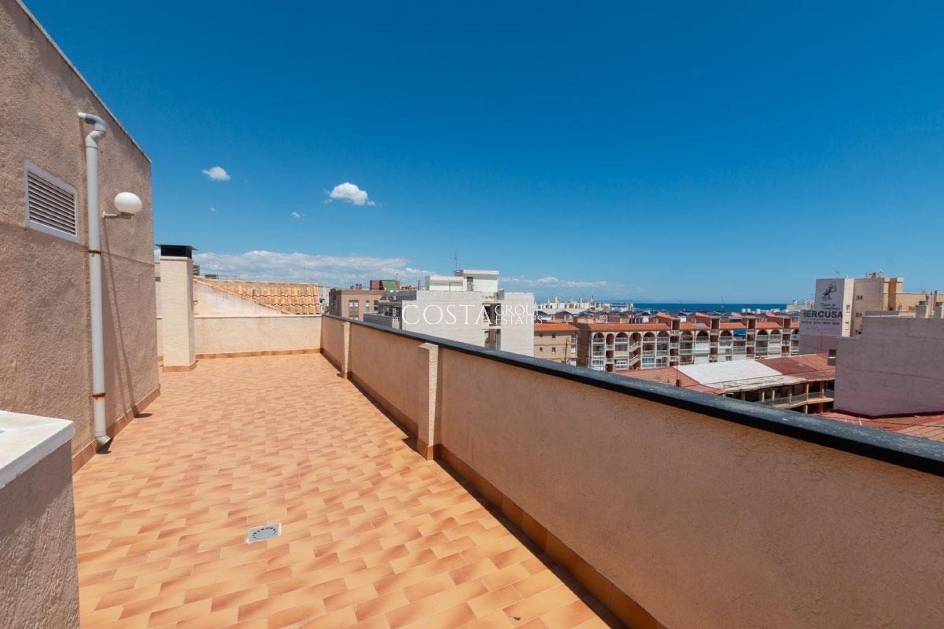 Odsprzedaż - Apartments -
Torrevieja - La Mata