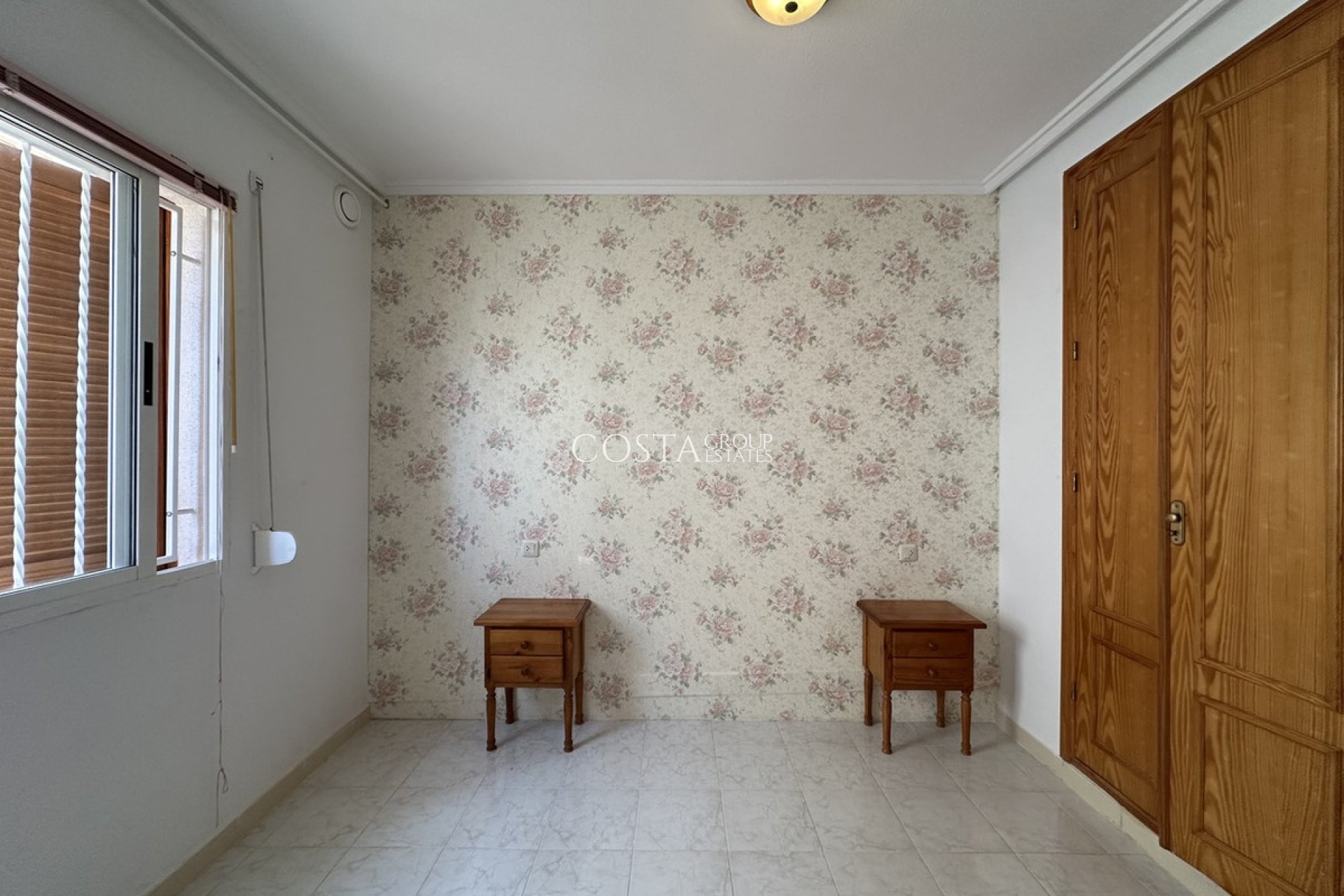 Odsprzedaż - Apartments -
Torrevieja - La Mata