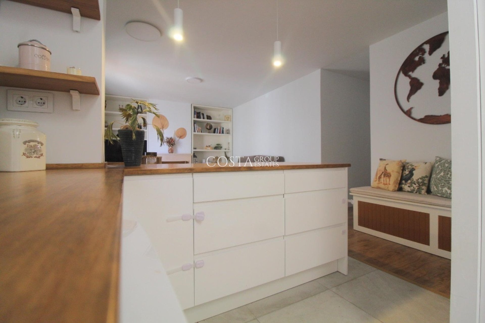 Odsprzedaż - Apartments -
Torrevieja - La Veleta