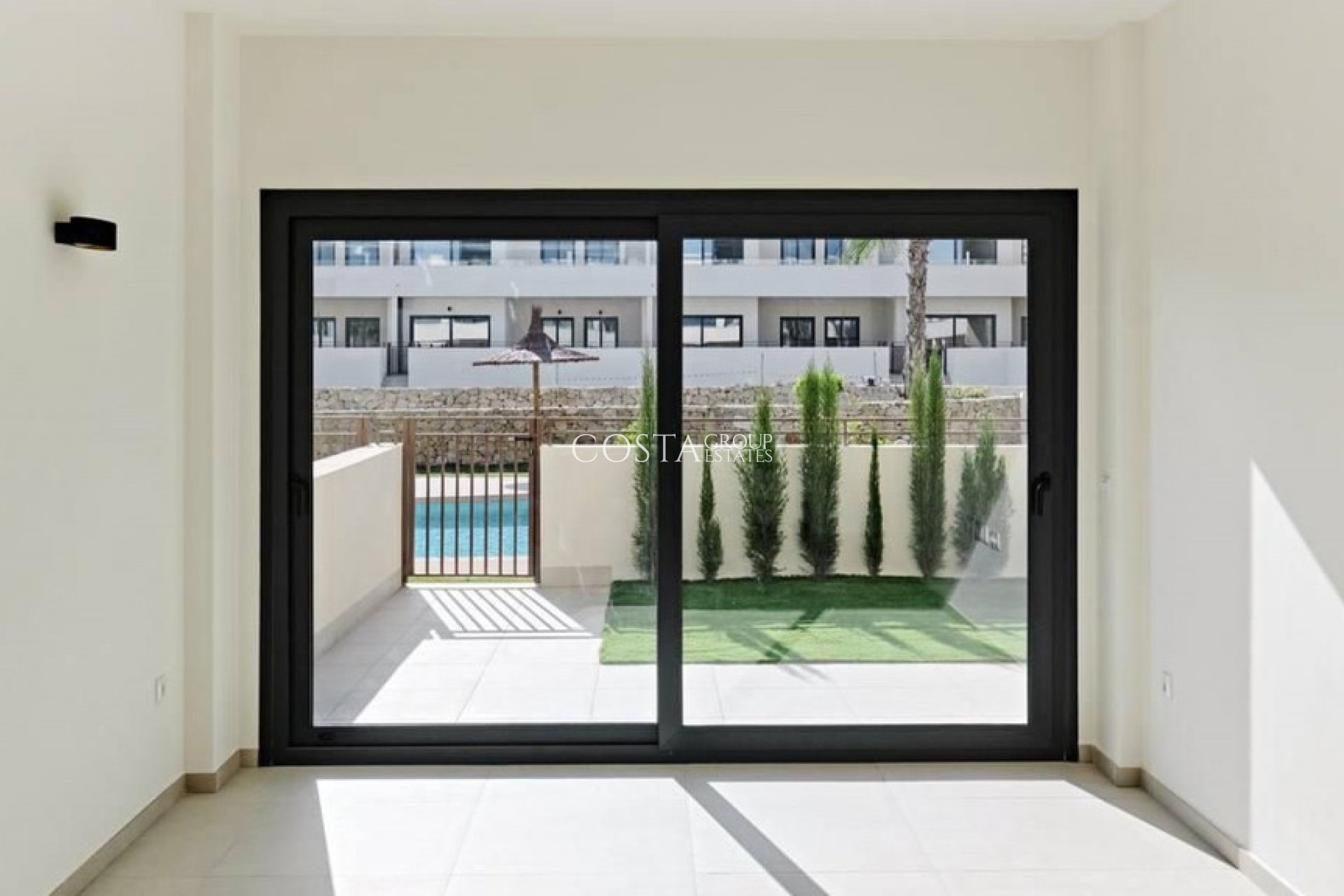 Odsprzedaż - Apartments -
Torrevieja - La Veleta