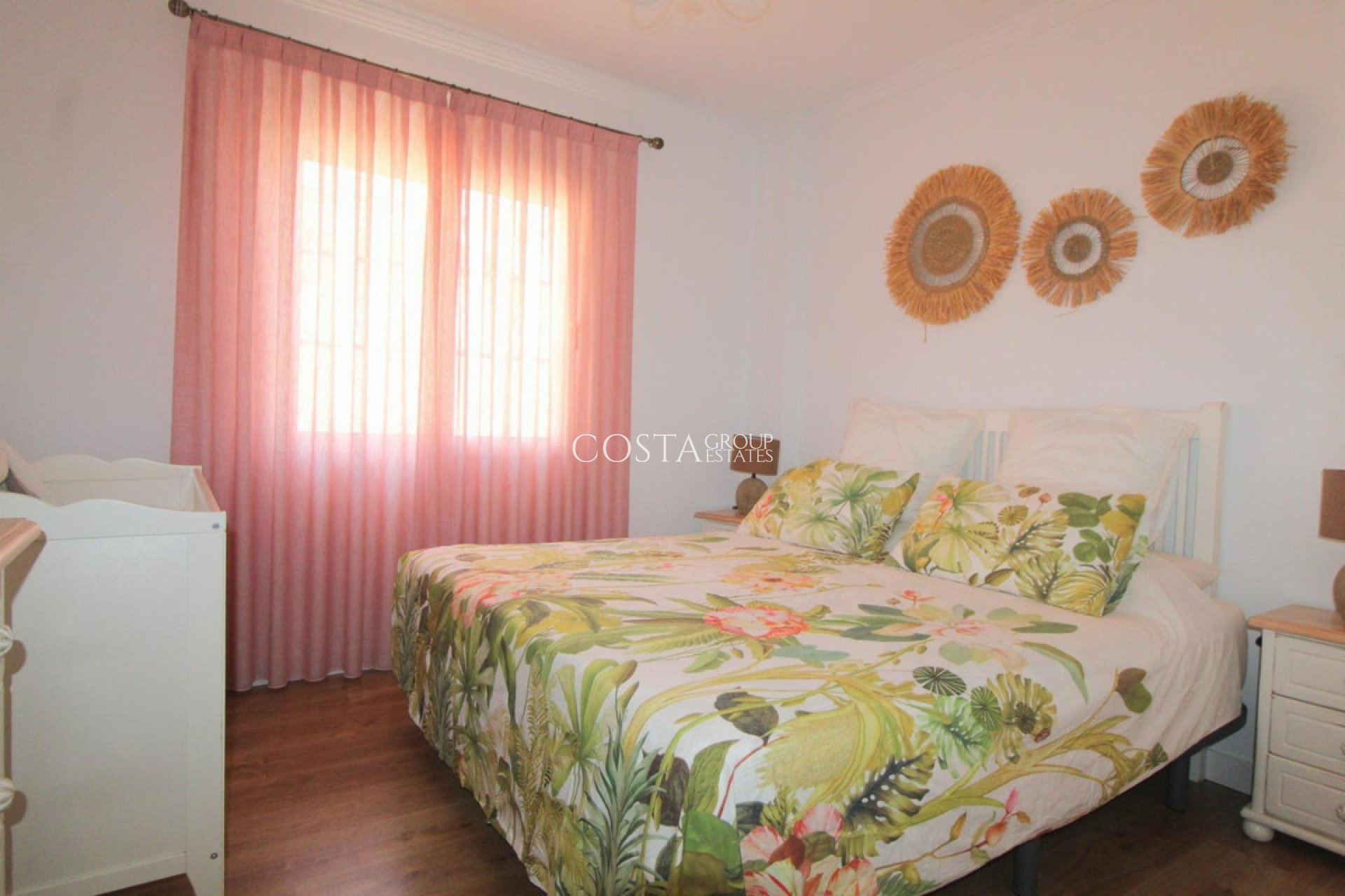 Odsprzedaż - Apartments -
Torrevieja - La Veleta