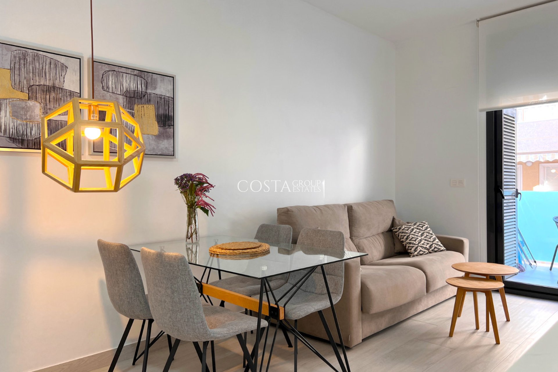 Odsprzedaż - Apartments -
Torrevieja - Playa del Cura