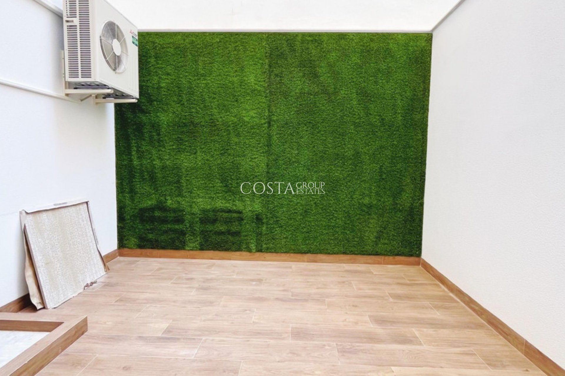 Odsprzedaż - Apartments -
Torrevieja - Playa del Cura