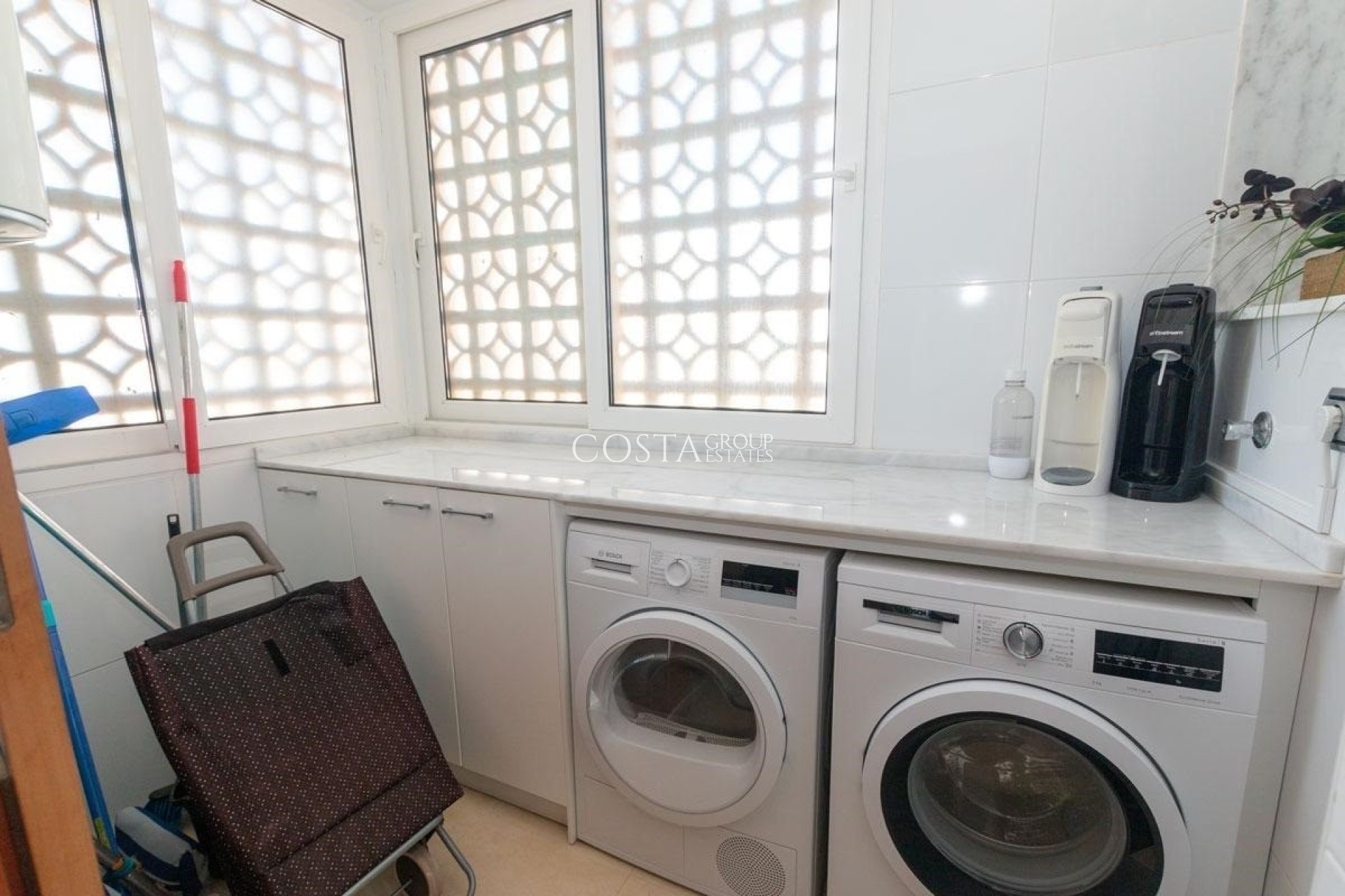 Odsprzedaż - Apartments -
Torrevieja - Playa del Cura