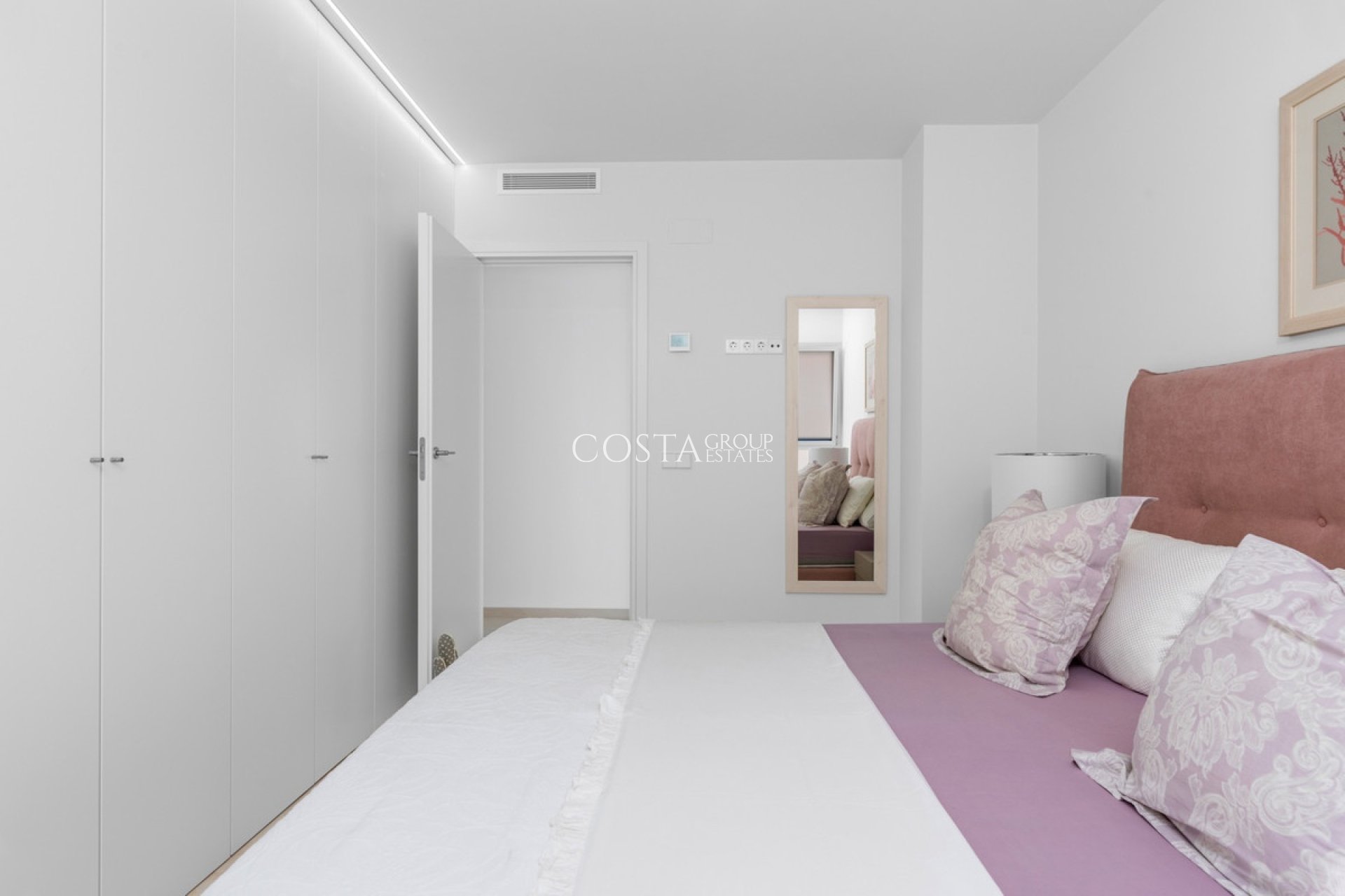 Odsprzedaż - Apartments -
Torrevieja - Playa del Cura