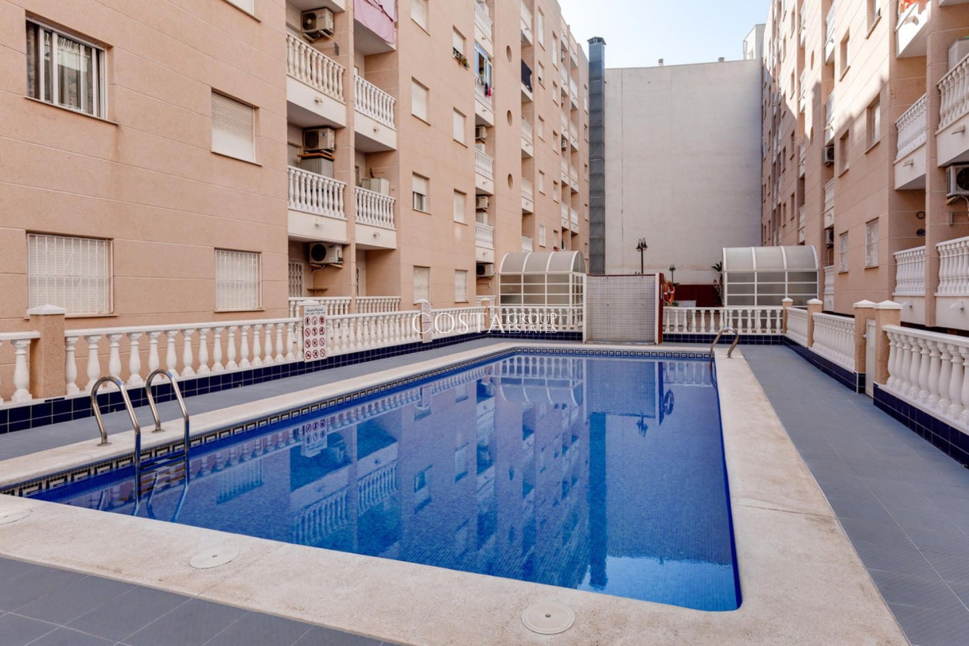 Odsprzedaż - Apartments -
Torrevieja - Playa del Cura